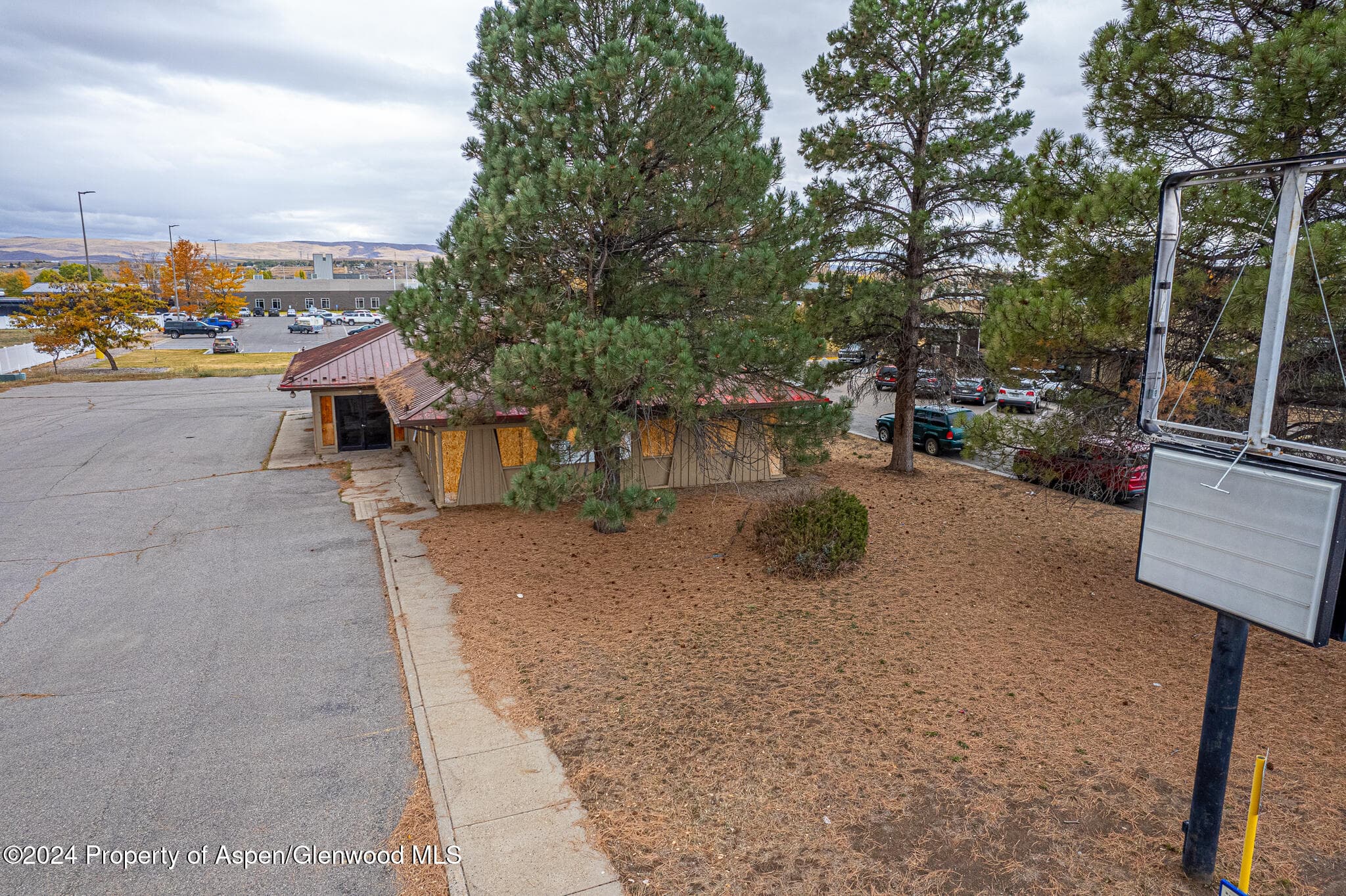 1070 W Victory Way, Craig, CO 81625 - Photo 6