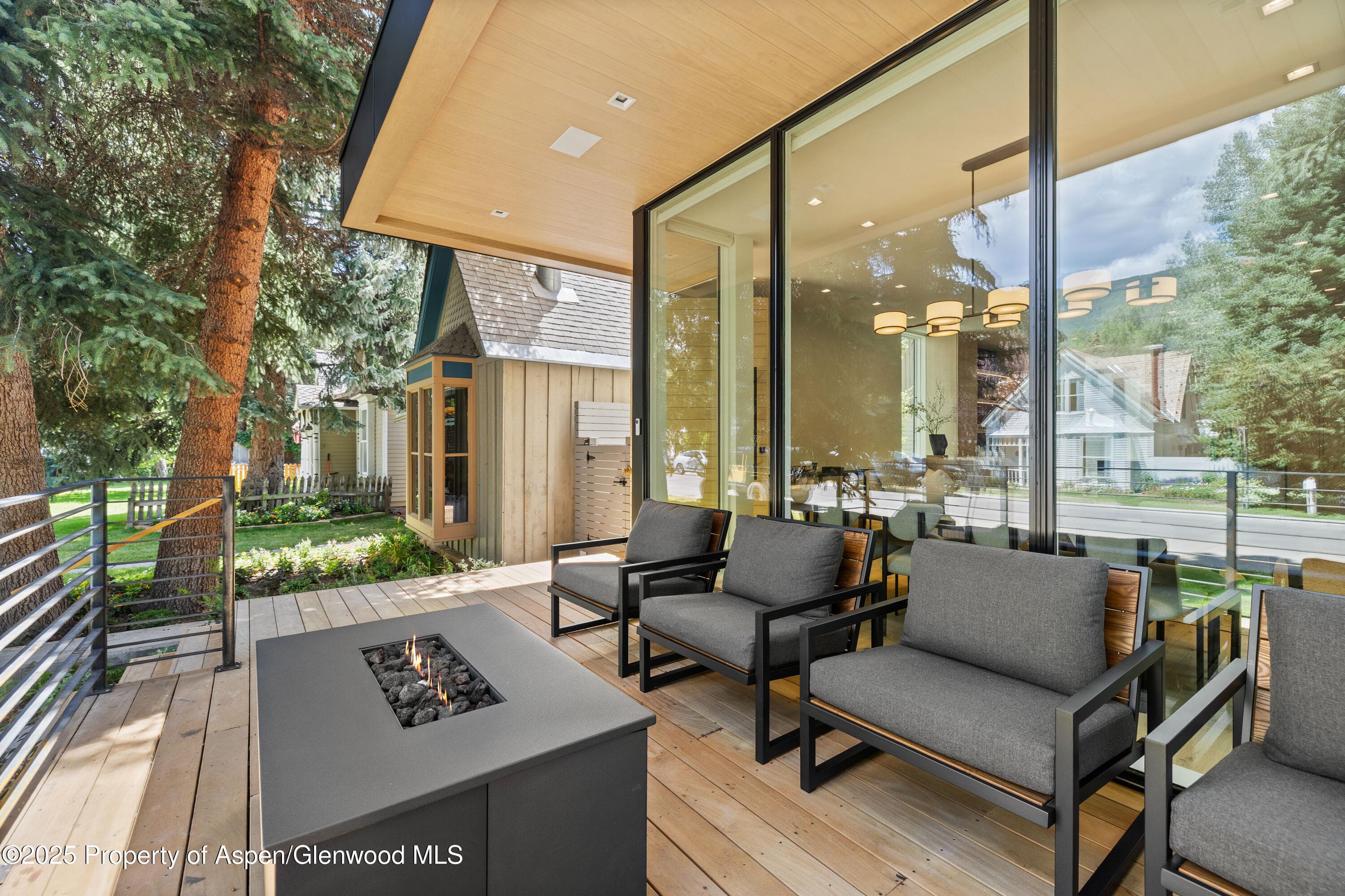 219 W Bleeker Street, Aspen, CO 81611 - Photo 3