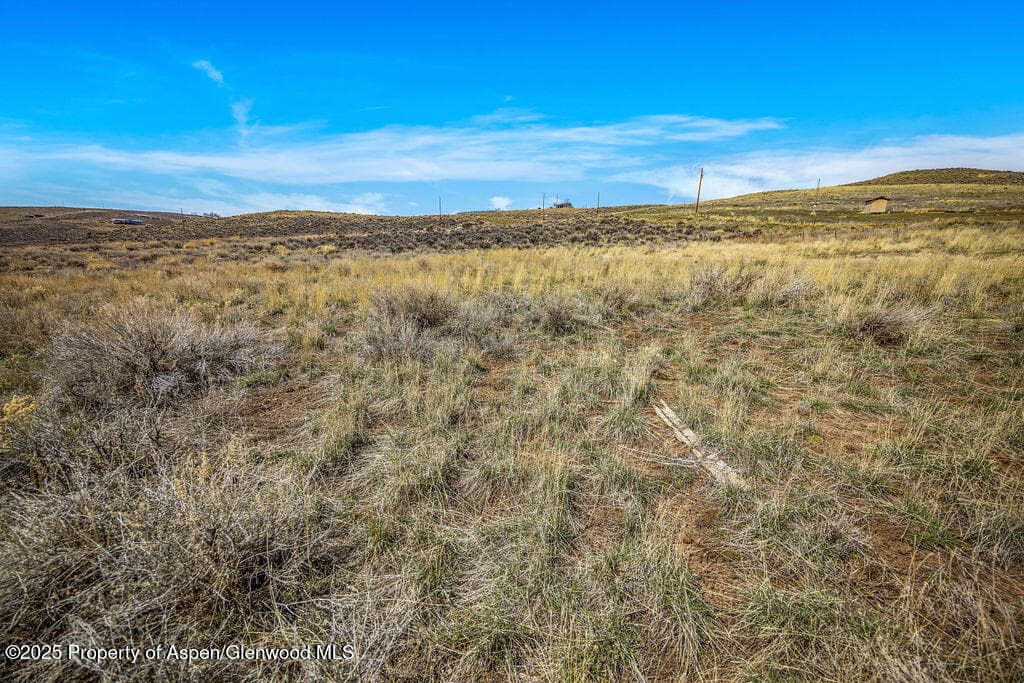 100 Sage Brush Court, Craig, CO 81625 - Photo 8