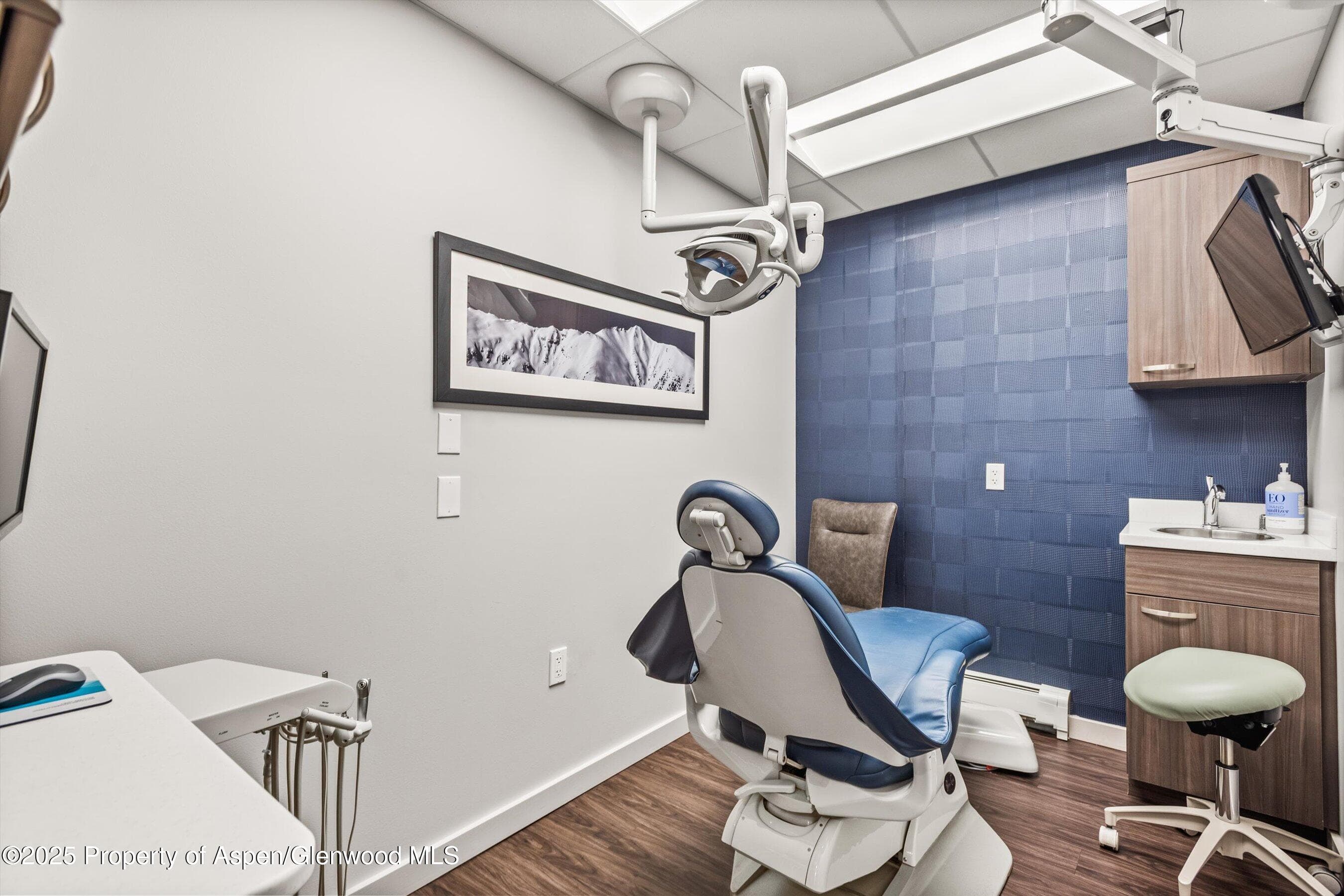 100 E Main Street 1, Aspen, CO 81611 - Photo 11