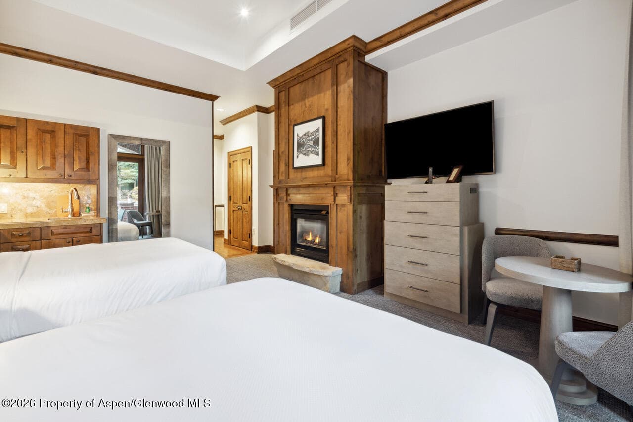 415 E Dean St, Unit 5, Weeks 9 & 10, Aspen, CO 81611 - Photo 20