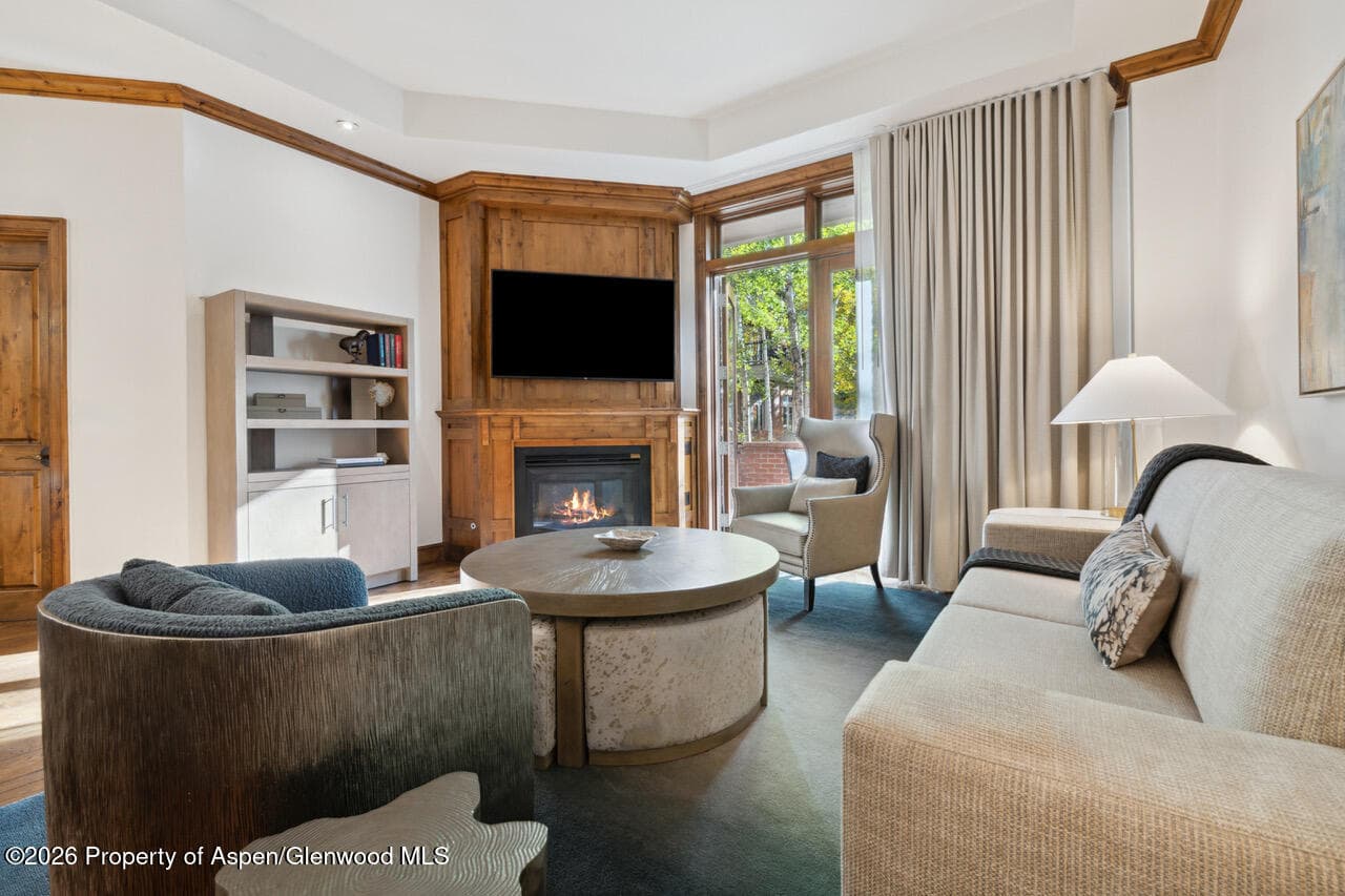 415 E Dean St, Unit 5, Week 5, Aspen, CO 81611 - Photo 5
