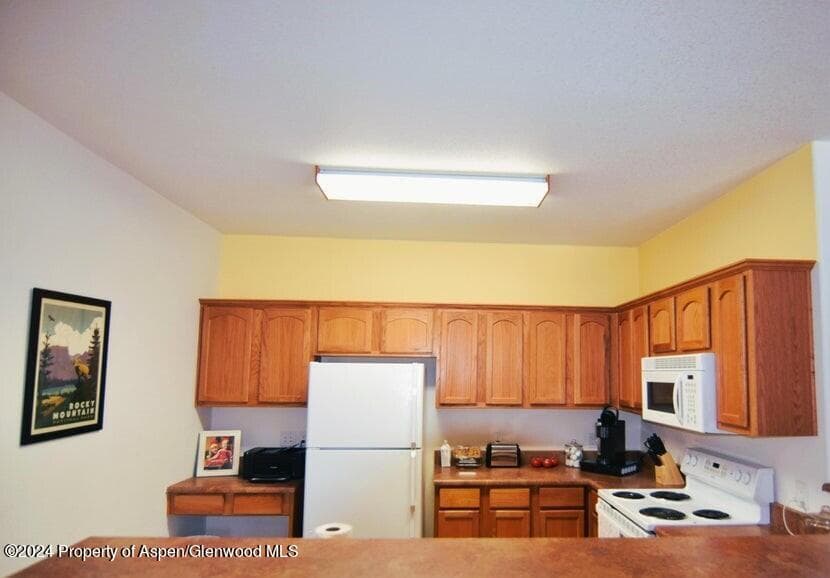 646 River View Drive, New Castle, CO 81647 - Photo 5