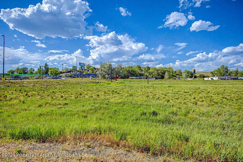 1950 W Victory Way, Craig, CO 81625 - Photo 8