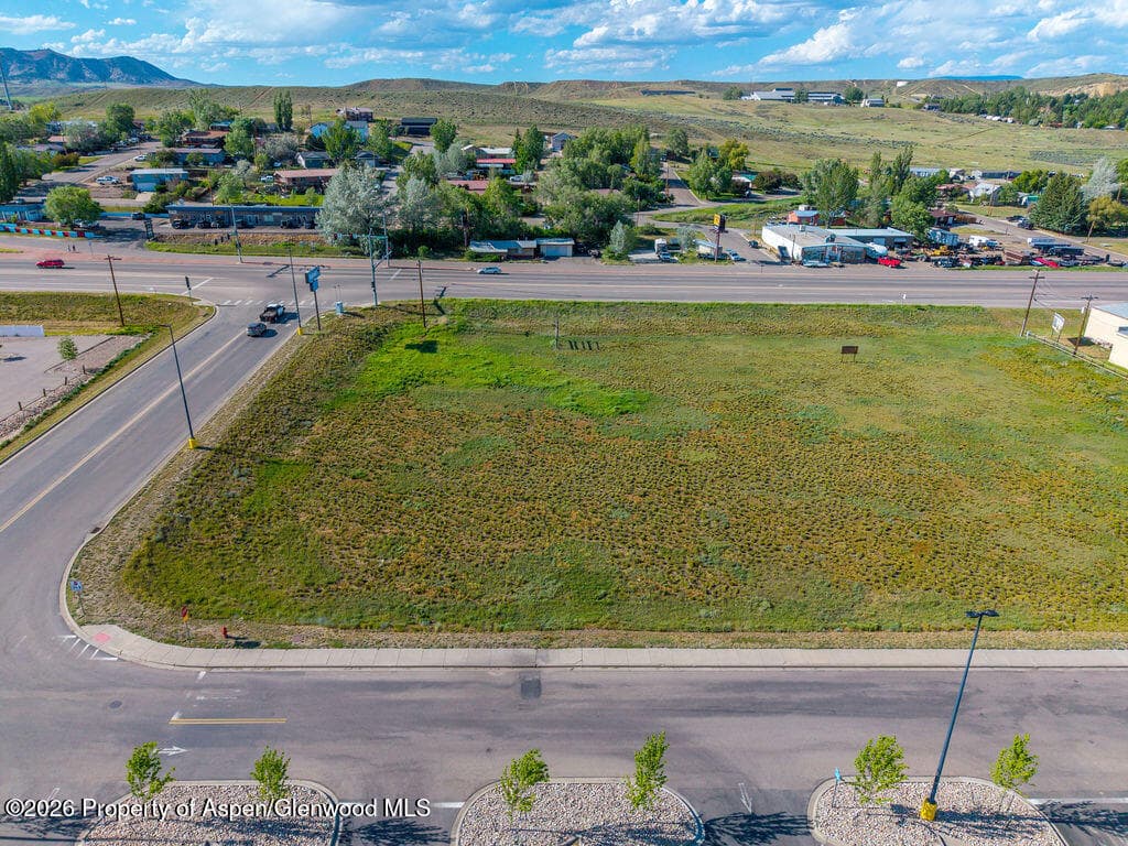 1950 W Victory Way, Craig, CO 81625 - Photo 16