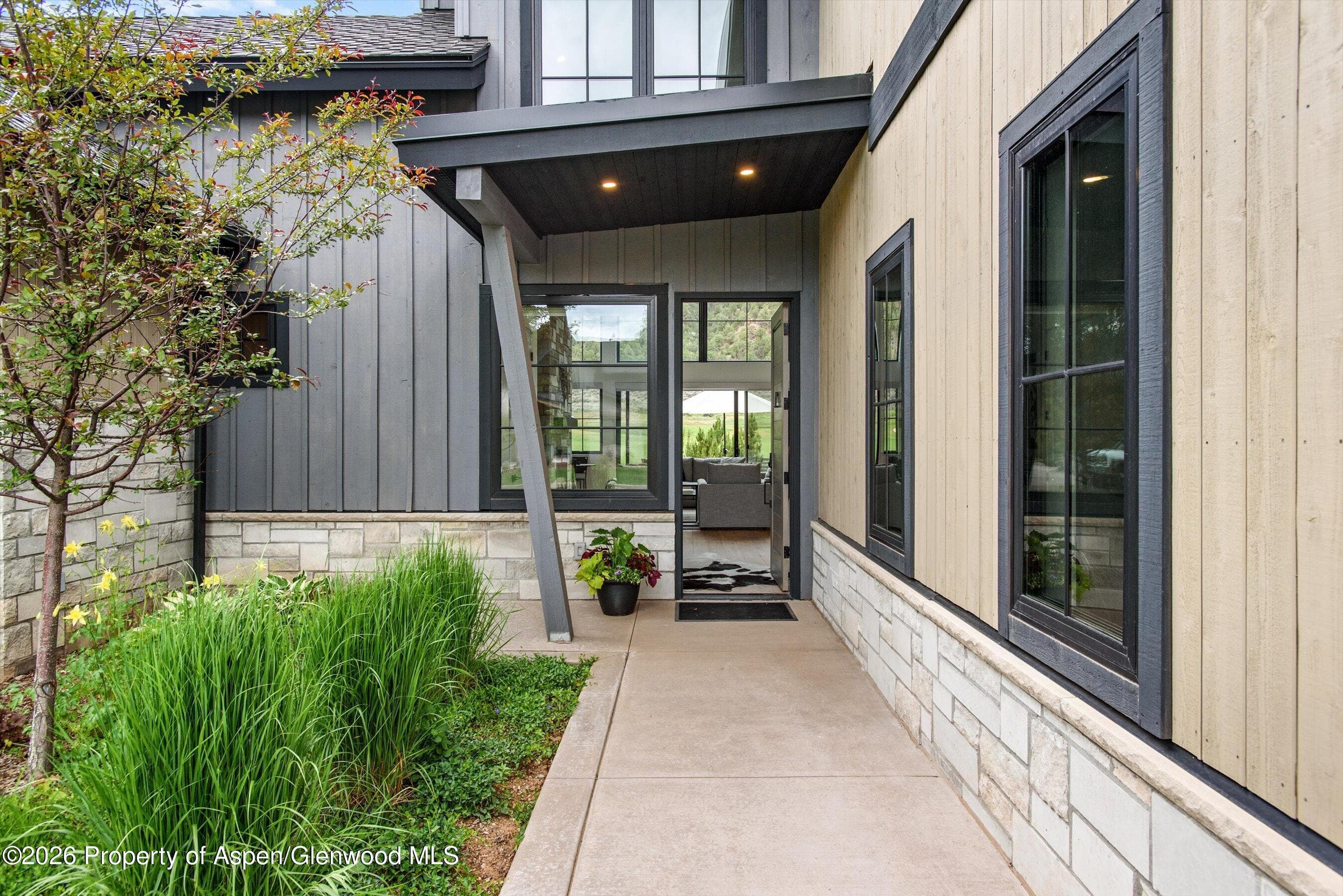 303 Golden Bear Drive, Carbondale, CO 81623 - Photo 5