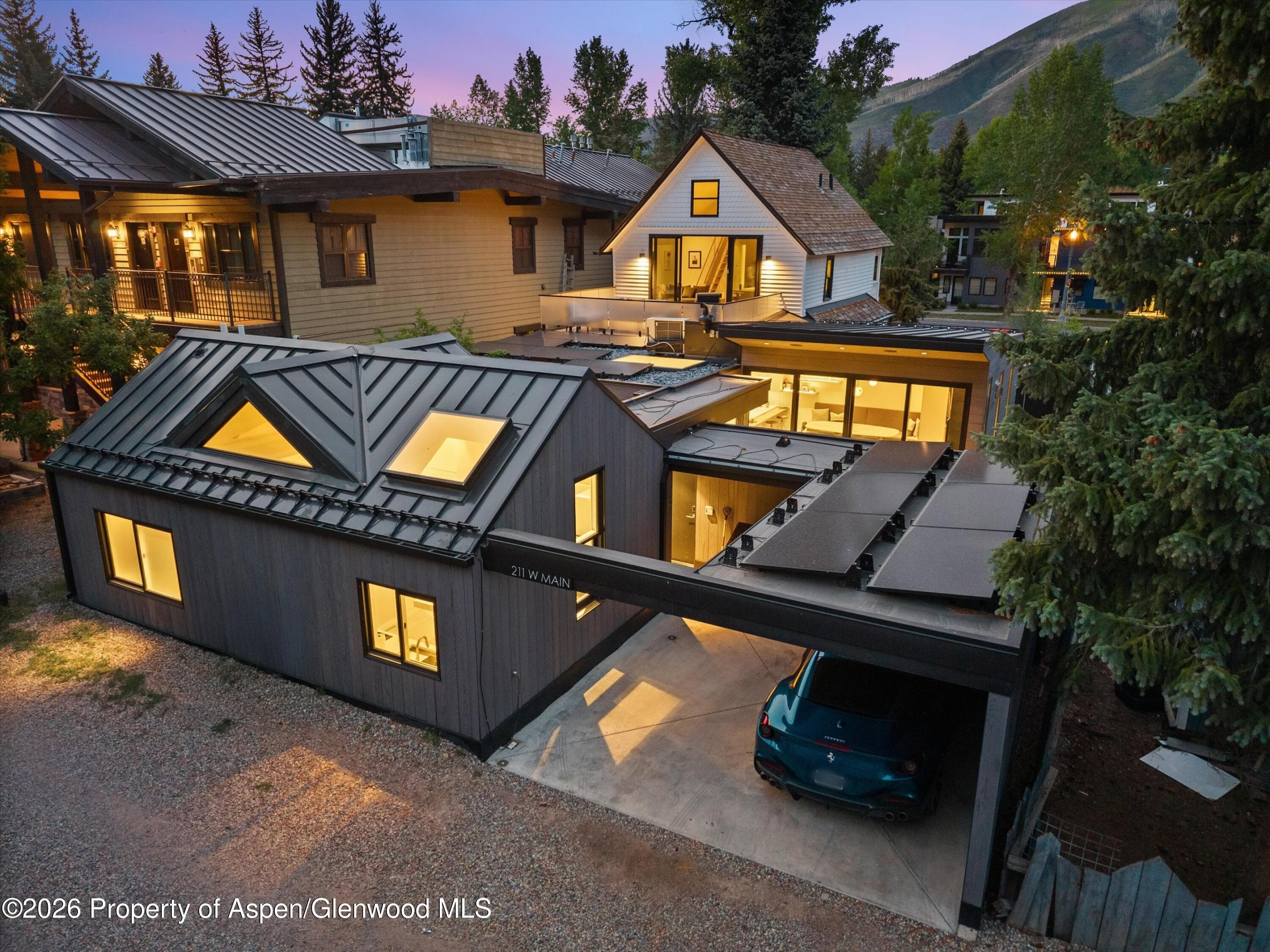211 W Main Street, Aspen, CO 81611 - Photo 4