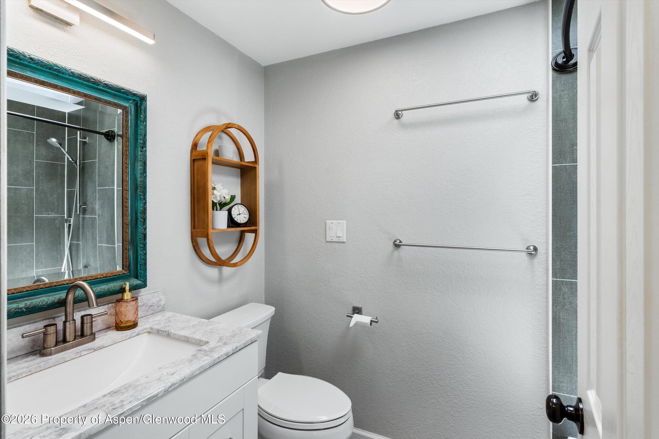 39049 Highway 6, New Castle, CO 81647 - Photo 26