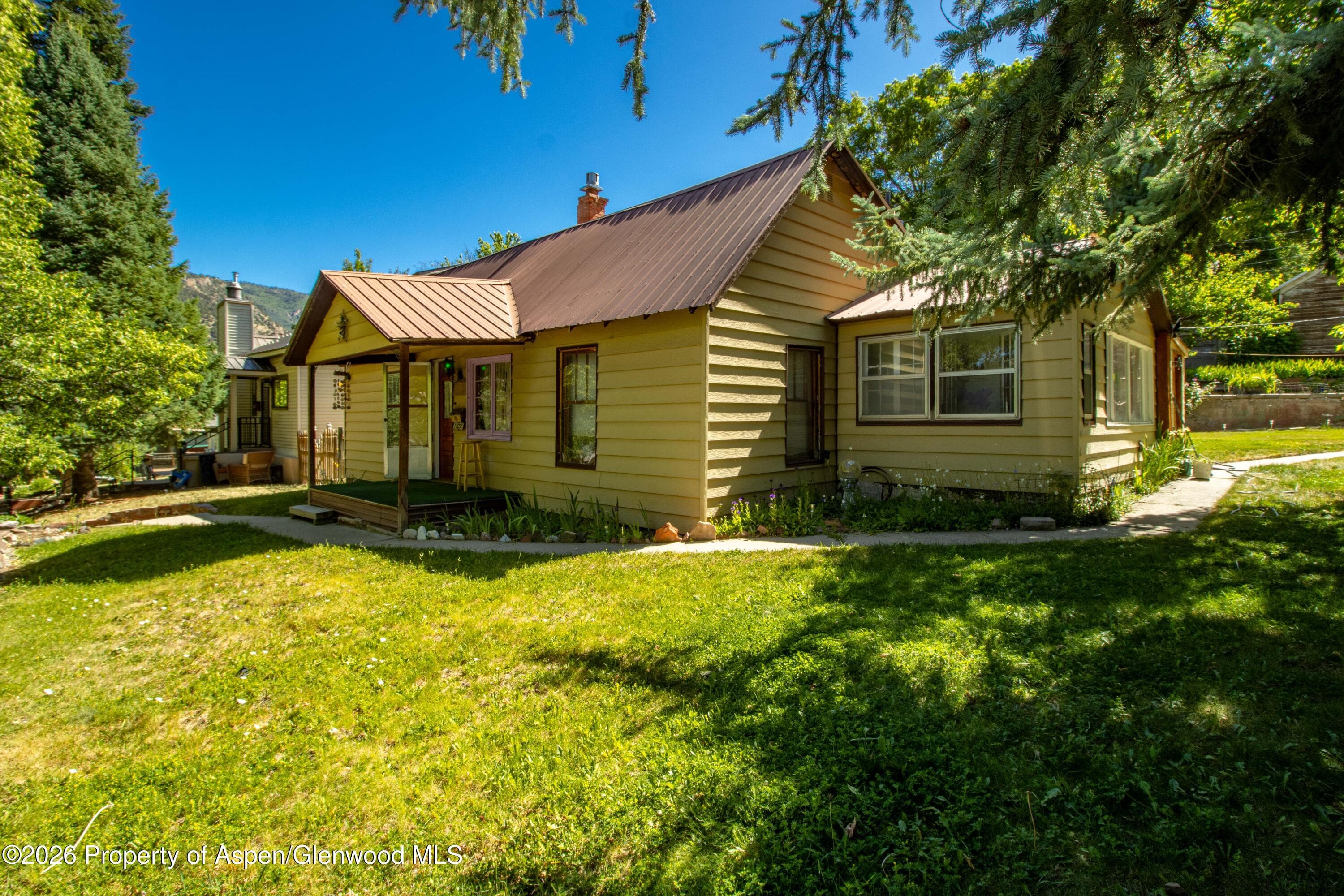 1122 Blake Avenue, Glenwood Springs, CO 81601 - Photo 3