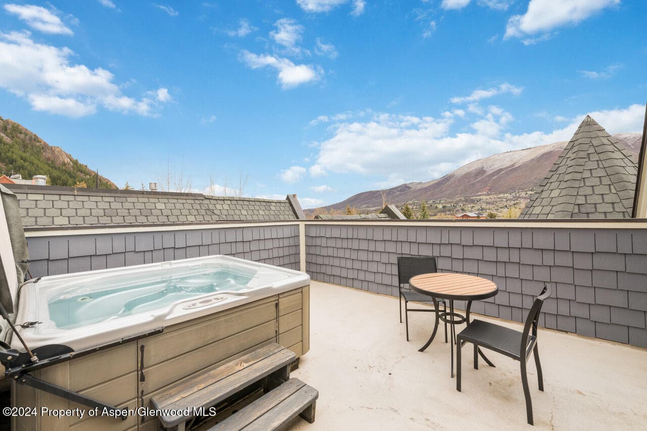 415 E Dean St, Unit 45, Week 12, Aspen, CO 81611 - Photo 14