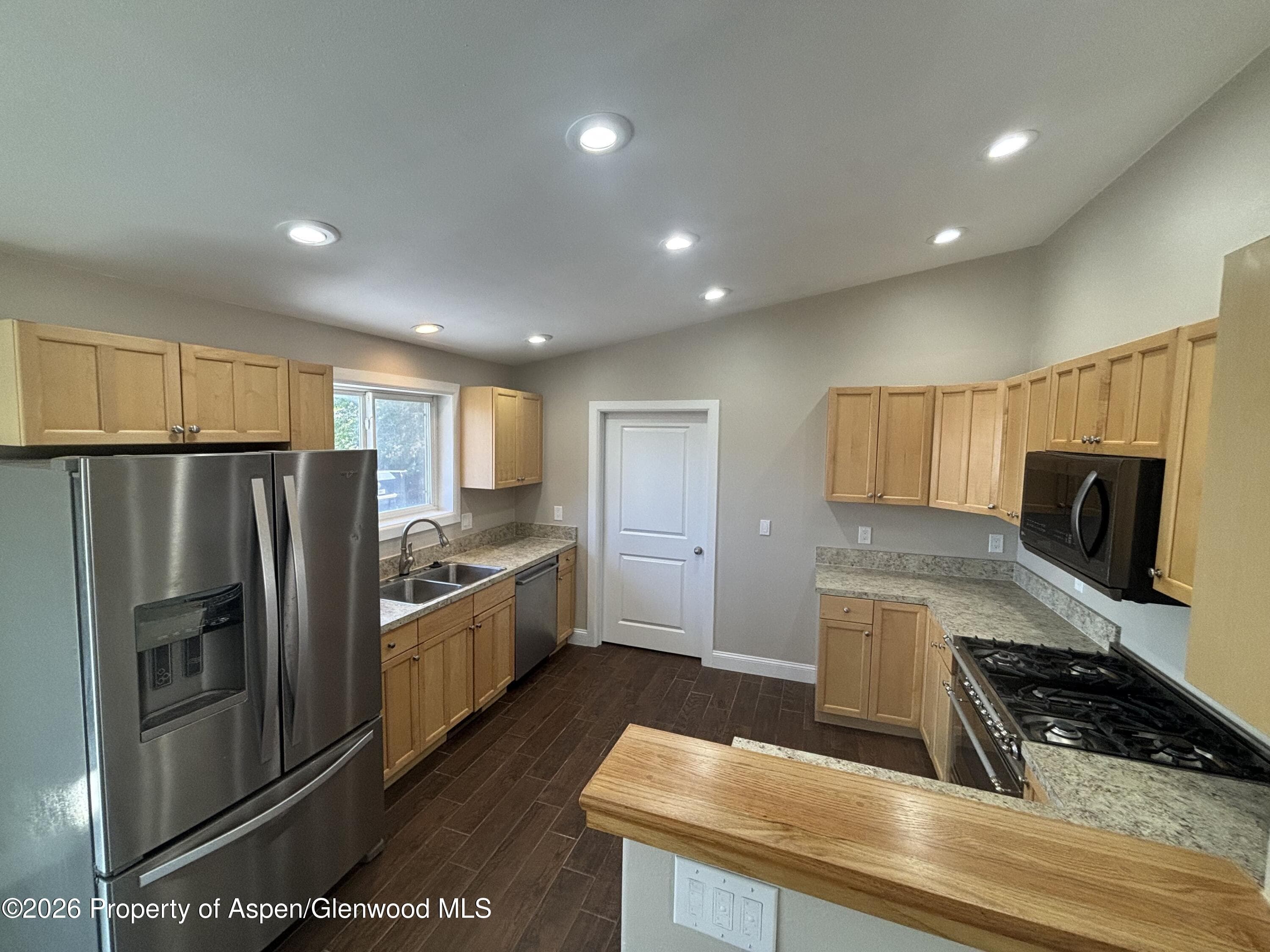 2038 Woodland Avenue, Craig, CO 81625 - Photo 3