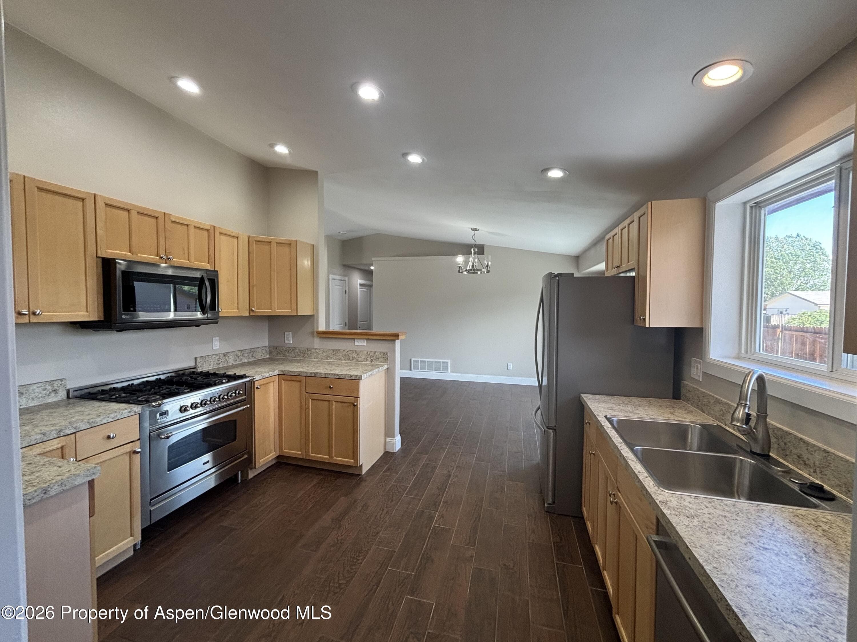2038 Woodland Avenue, Craig, CO 81625 - Photo 2
