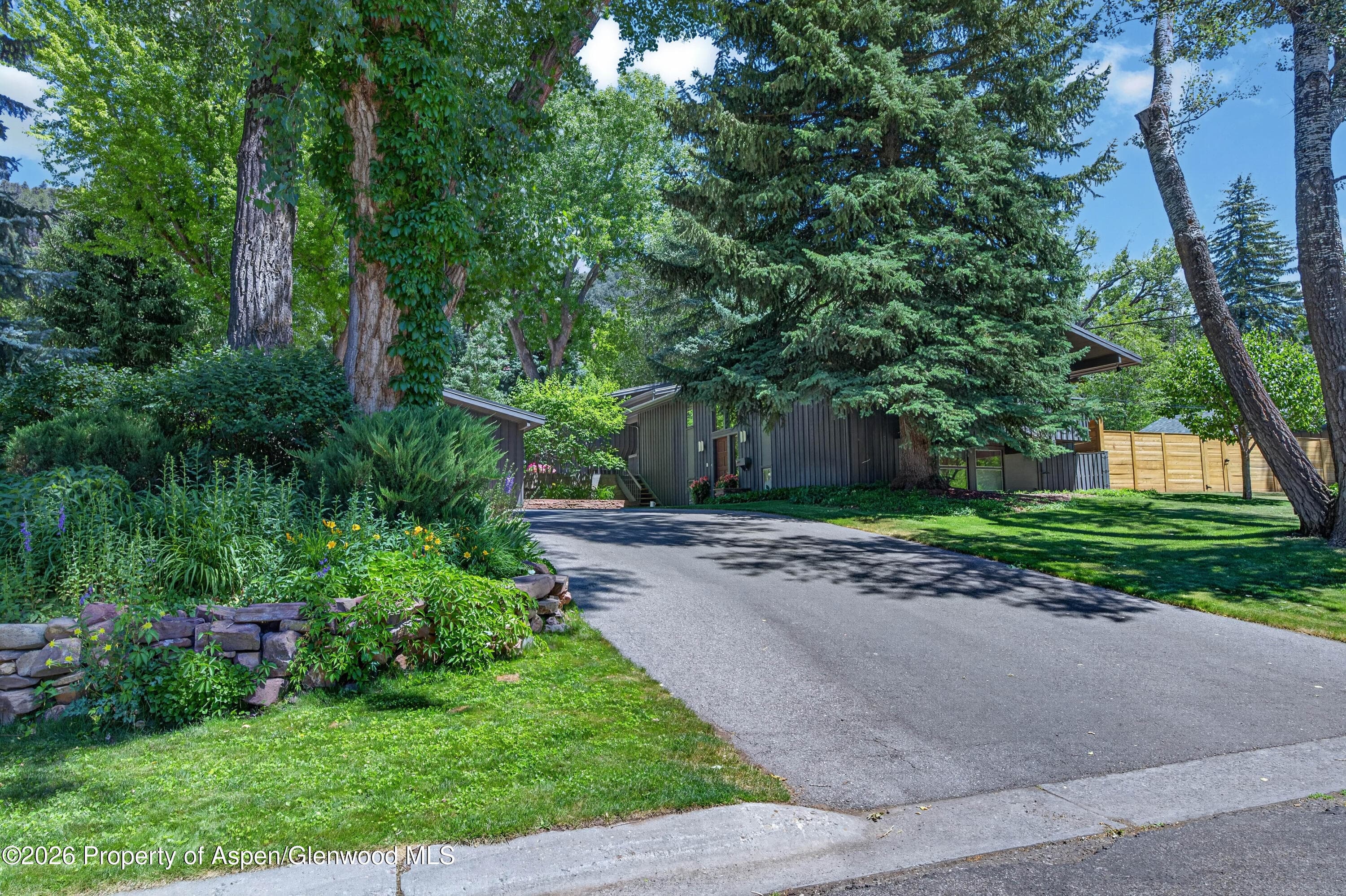 1622 Bennett Avenue, Glenwood Springs, CO 81601 - Photo 5