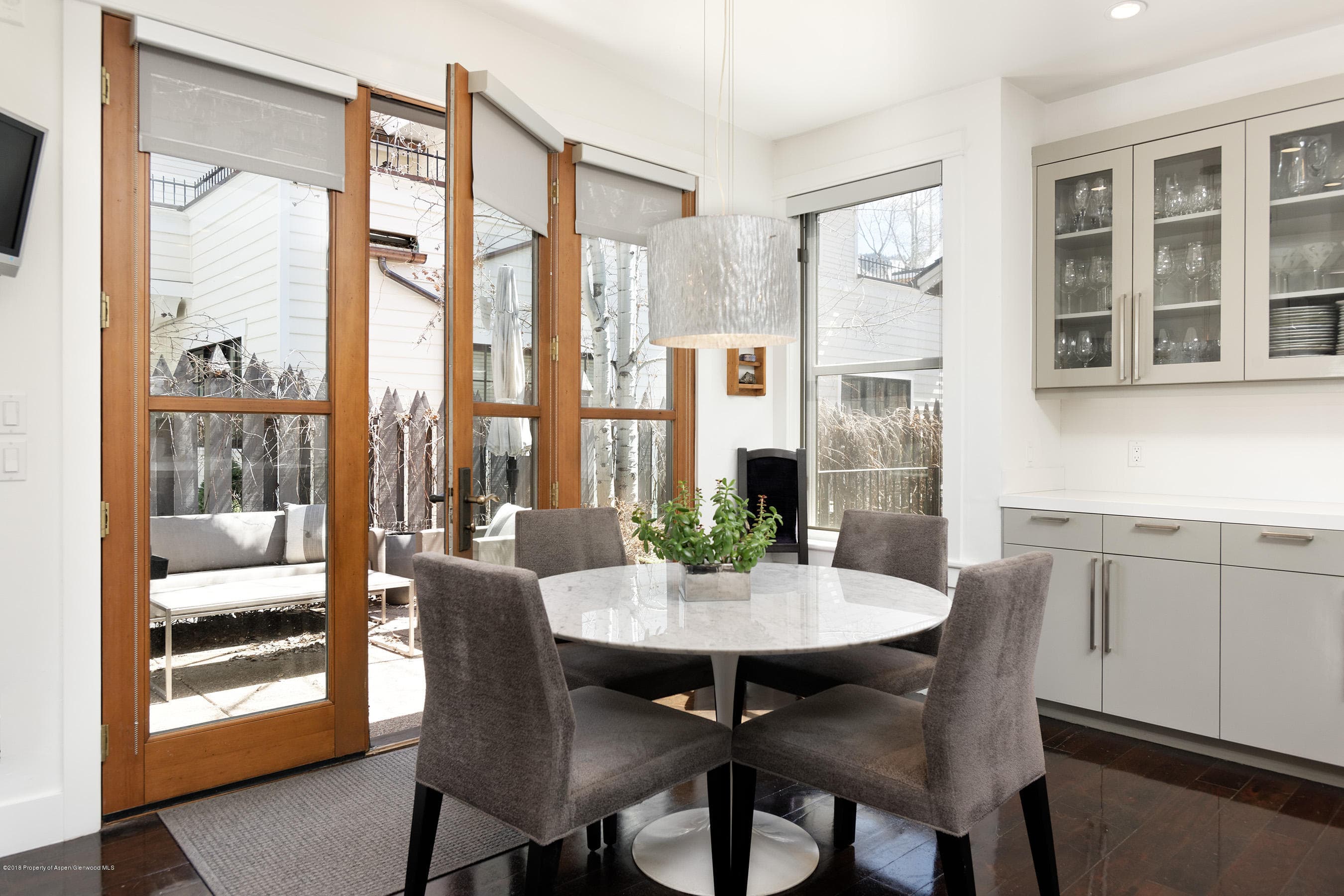 533 W Francis Street, Aspen, CO 81611 - Photo 6