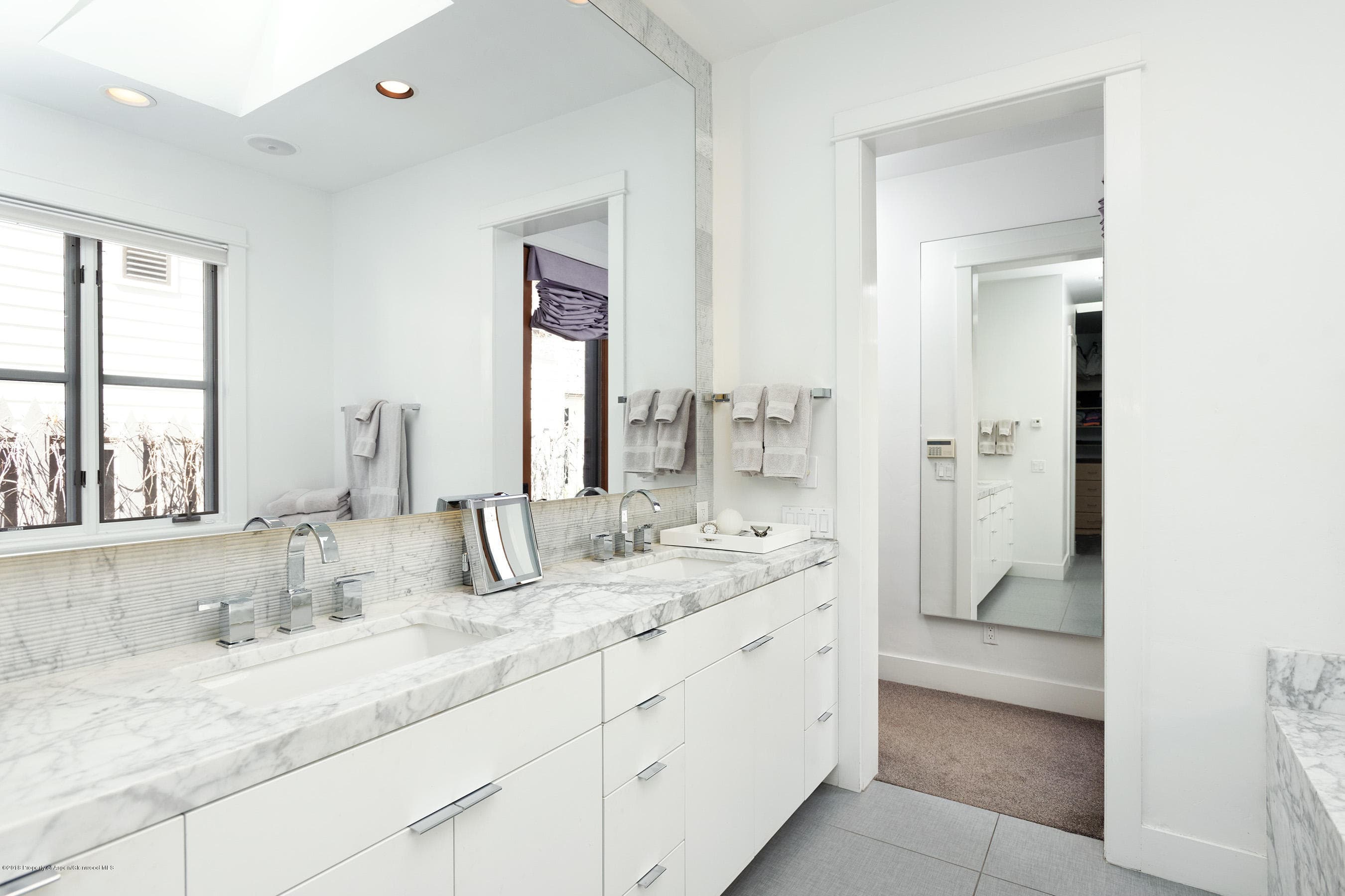533 W Francis Street, Aspen, CO 81611 - Photo 14
