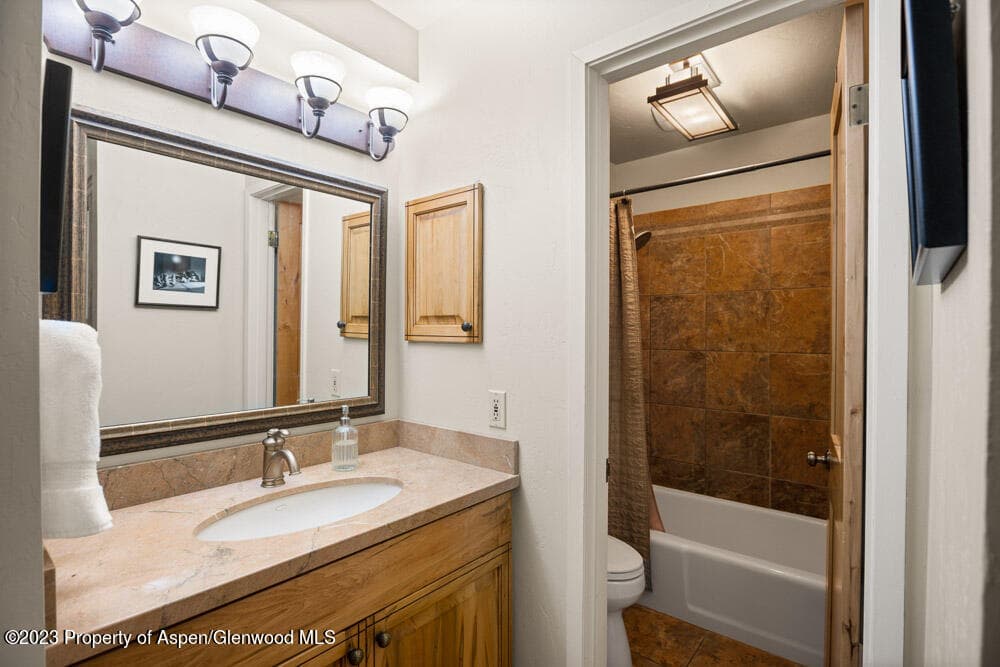 400 Wood Road 2113H, Snowmass Village, CO 81615 - Photo 15