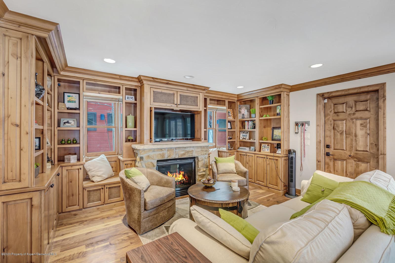 633 W Main Street, Aspen, CO 81611 - Photo 34