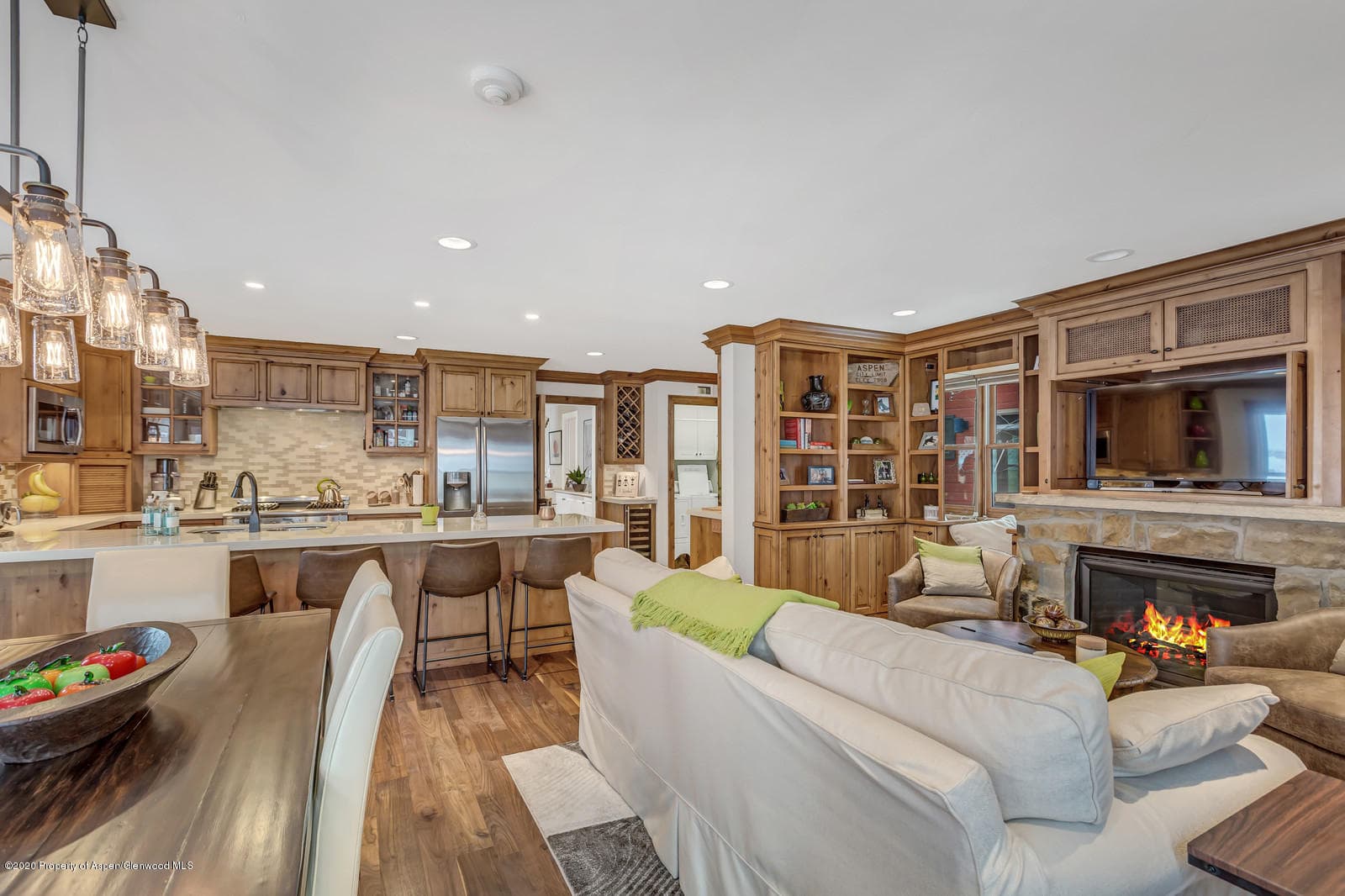 633 W Main Street, Aspen, CO 81611 - Photo 36