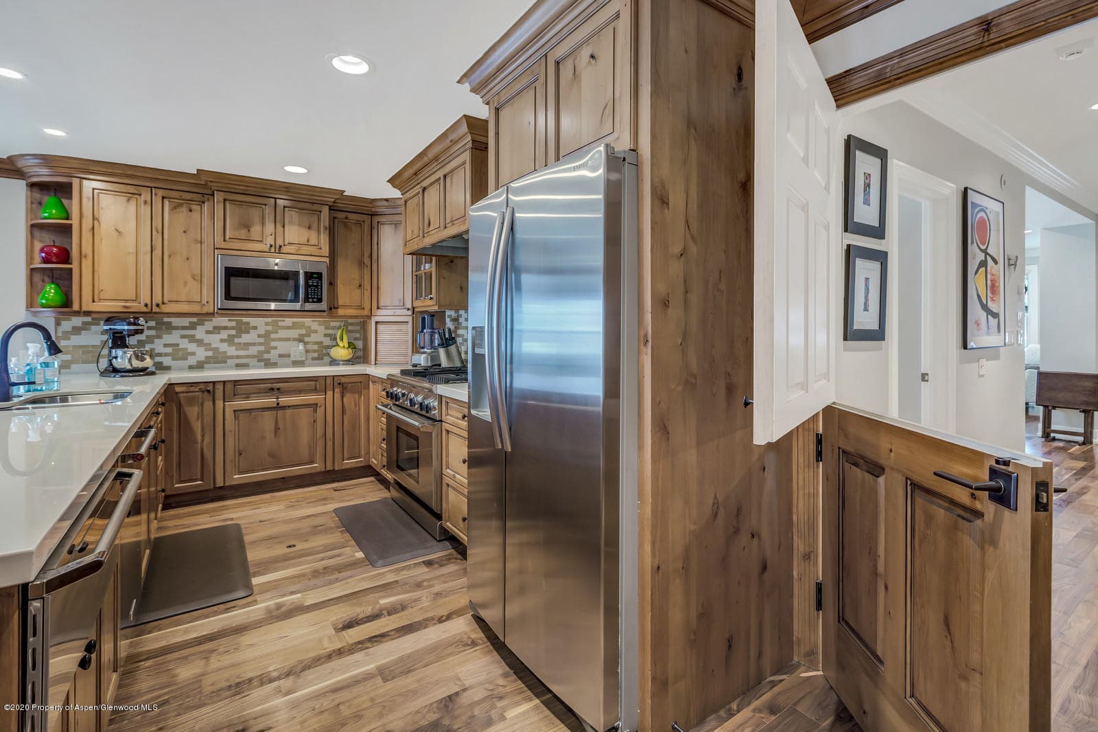 633 W Main Street, Aspen, CO 81611 - Photo 41