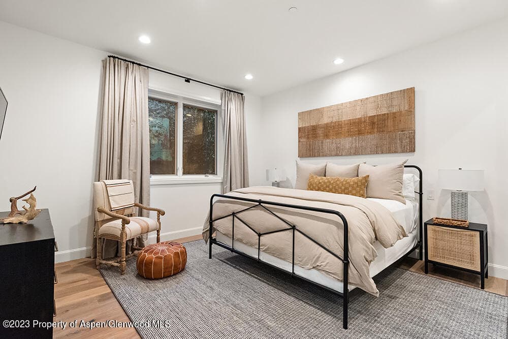 345 Park Avenue, Aspen, CO 81611 - Photo 18