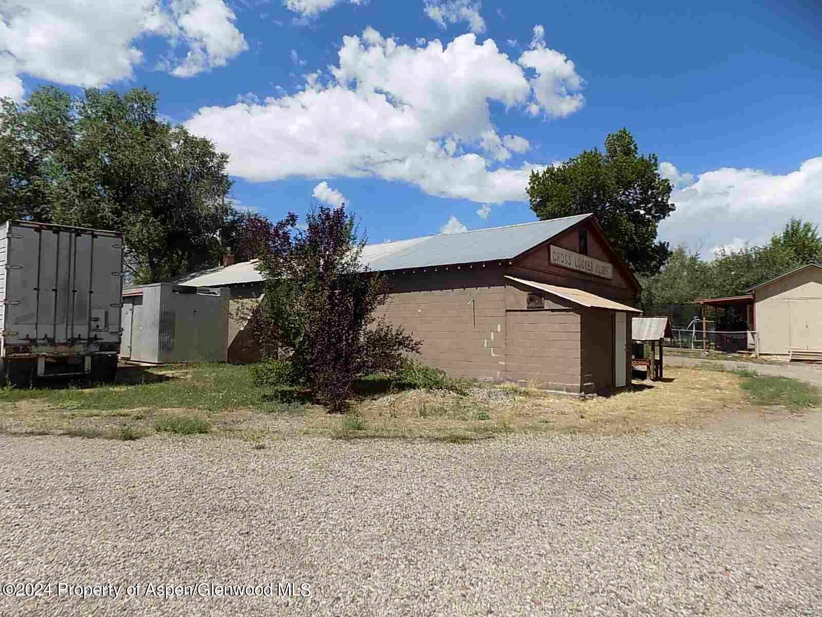 140 S 8th Street, Silt, CO 81652 - Photo 3