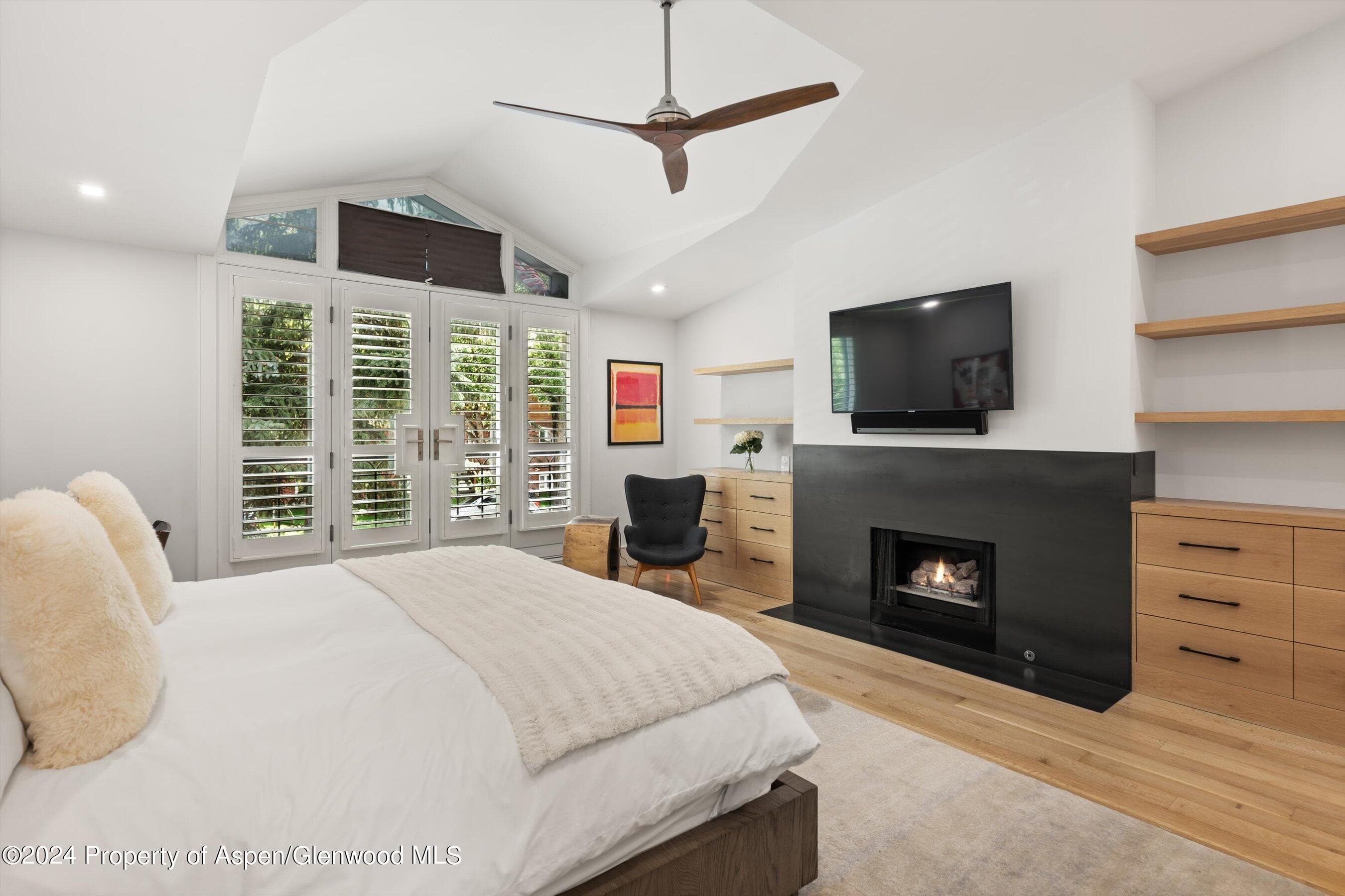 812 E Cooper Avenue, Aspen, CO 81611 - Photo 24