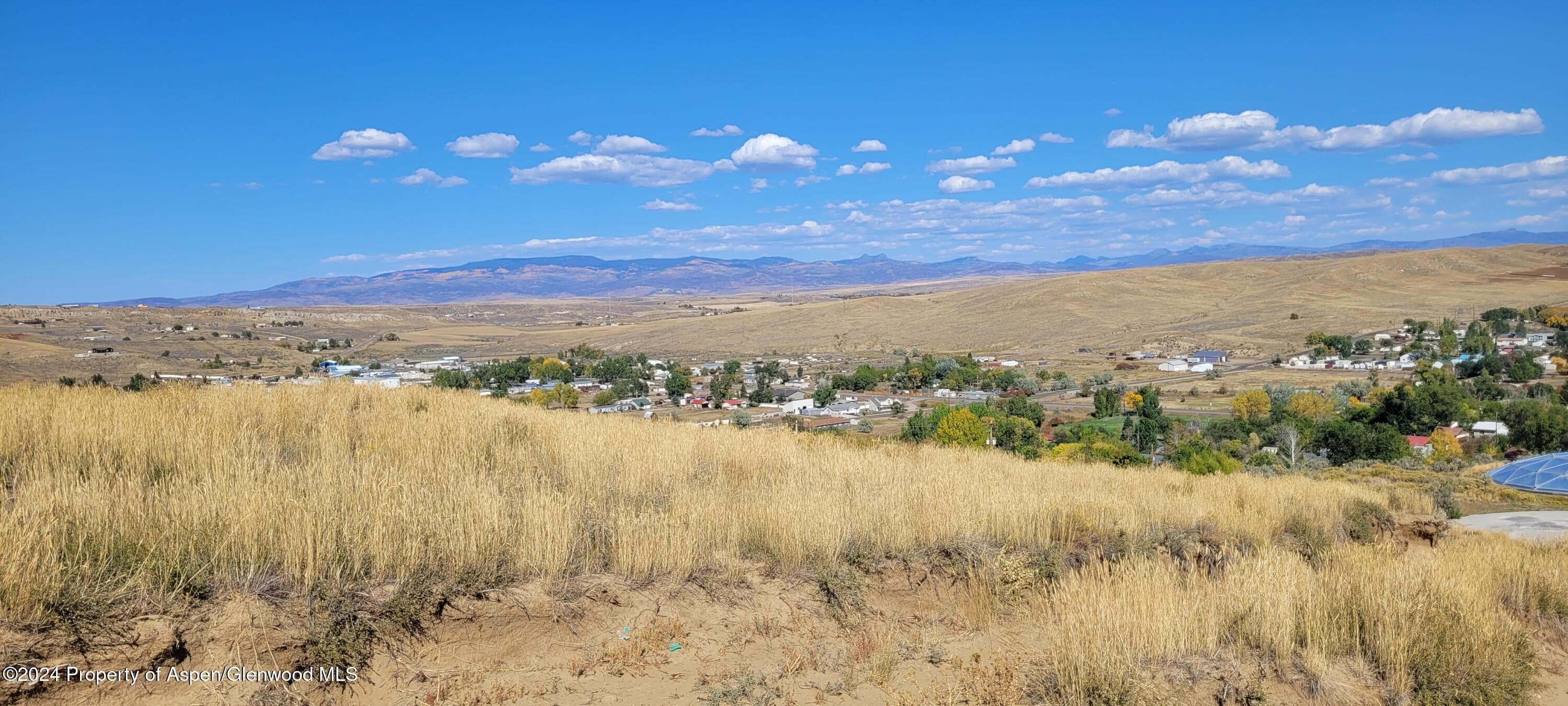 410 W 11th Street, Craig, CO 81625 - Photo 2