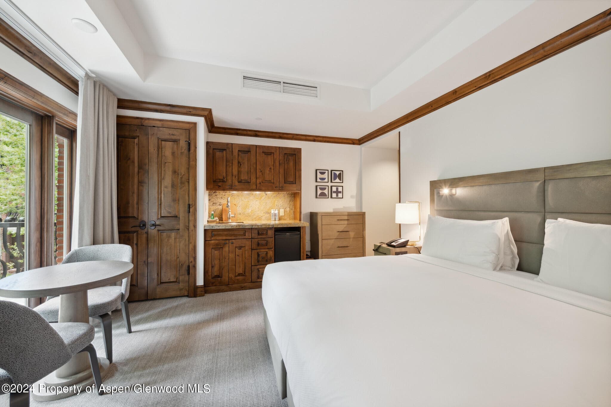 415 E Dean St, Unit 17, Weeks 32/33, Aspen, CO 81611 - Photo 21