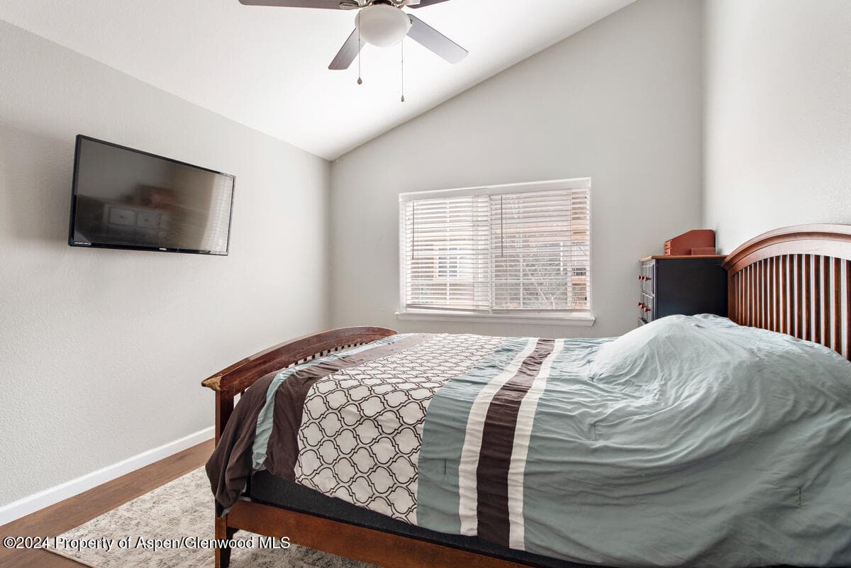 599 River View Drive 1107, New Castle, CO 81647 - Photo 9