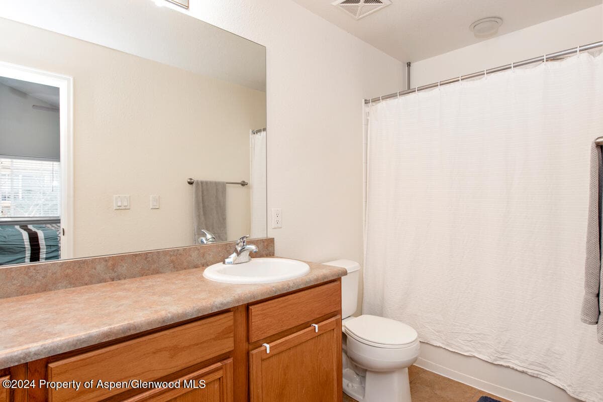 599 River View Drive 1107, New Castle, CO 81647 - Photo 11