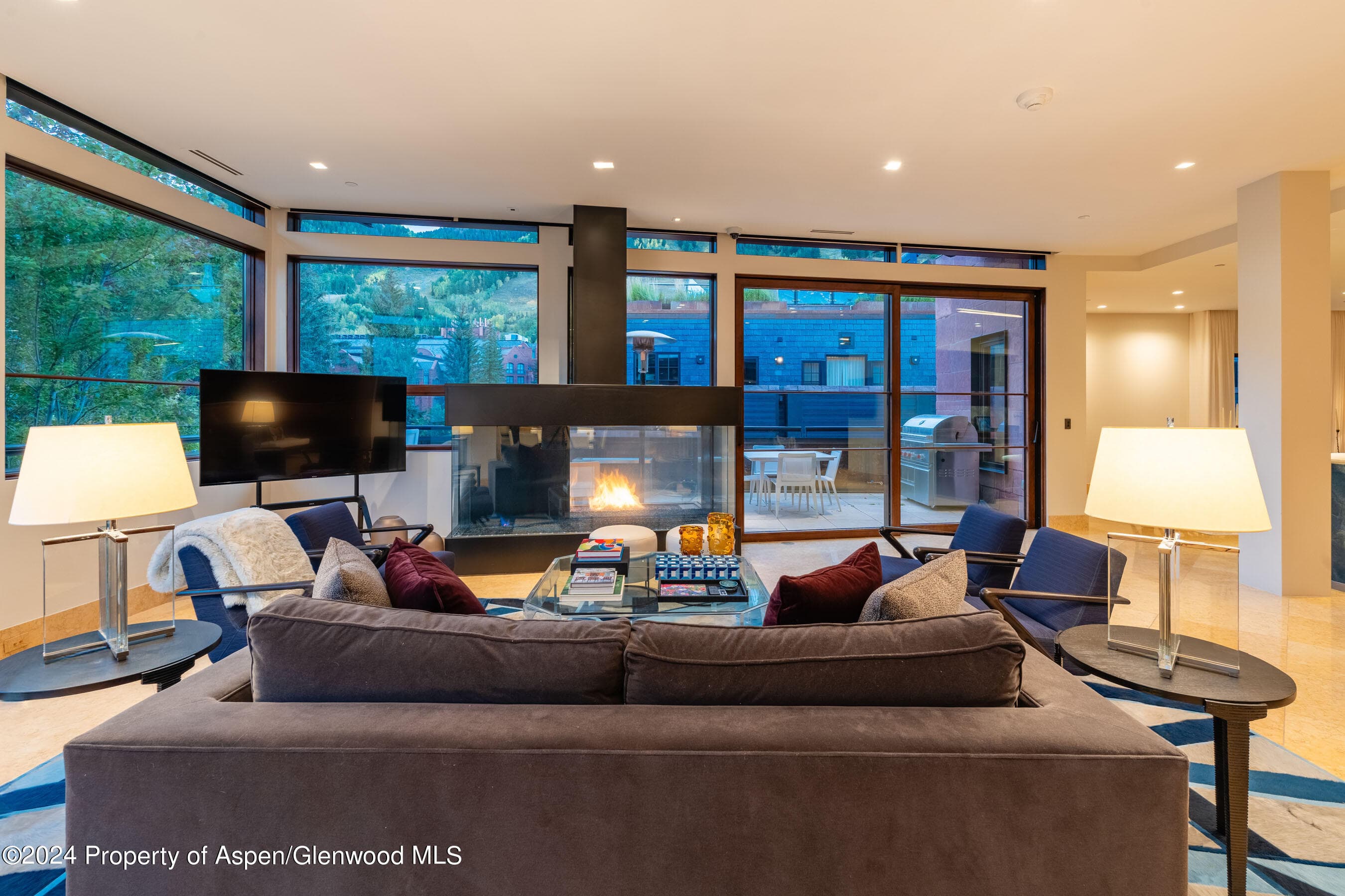 405 S Monarch P-2, Aspen, CO 81611 - Photo 3