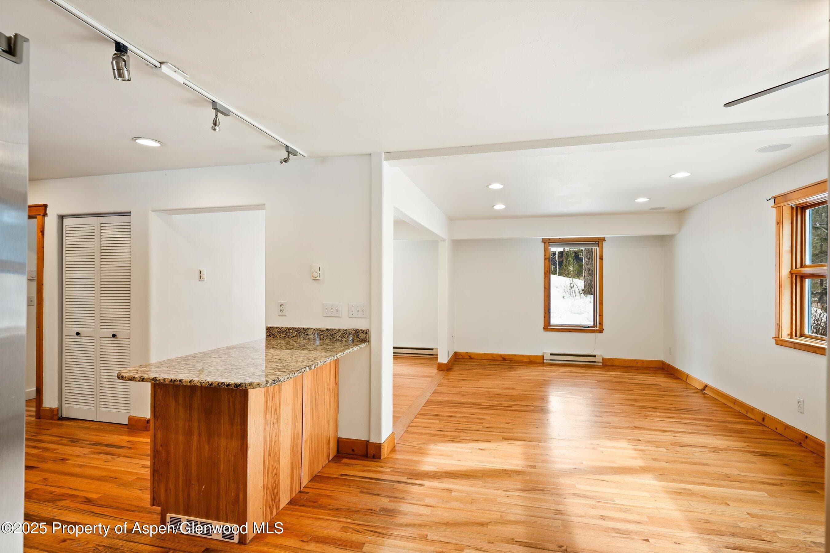 711 W Park Street, Marble, CO 81623 - Photo 8