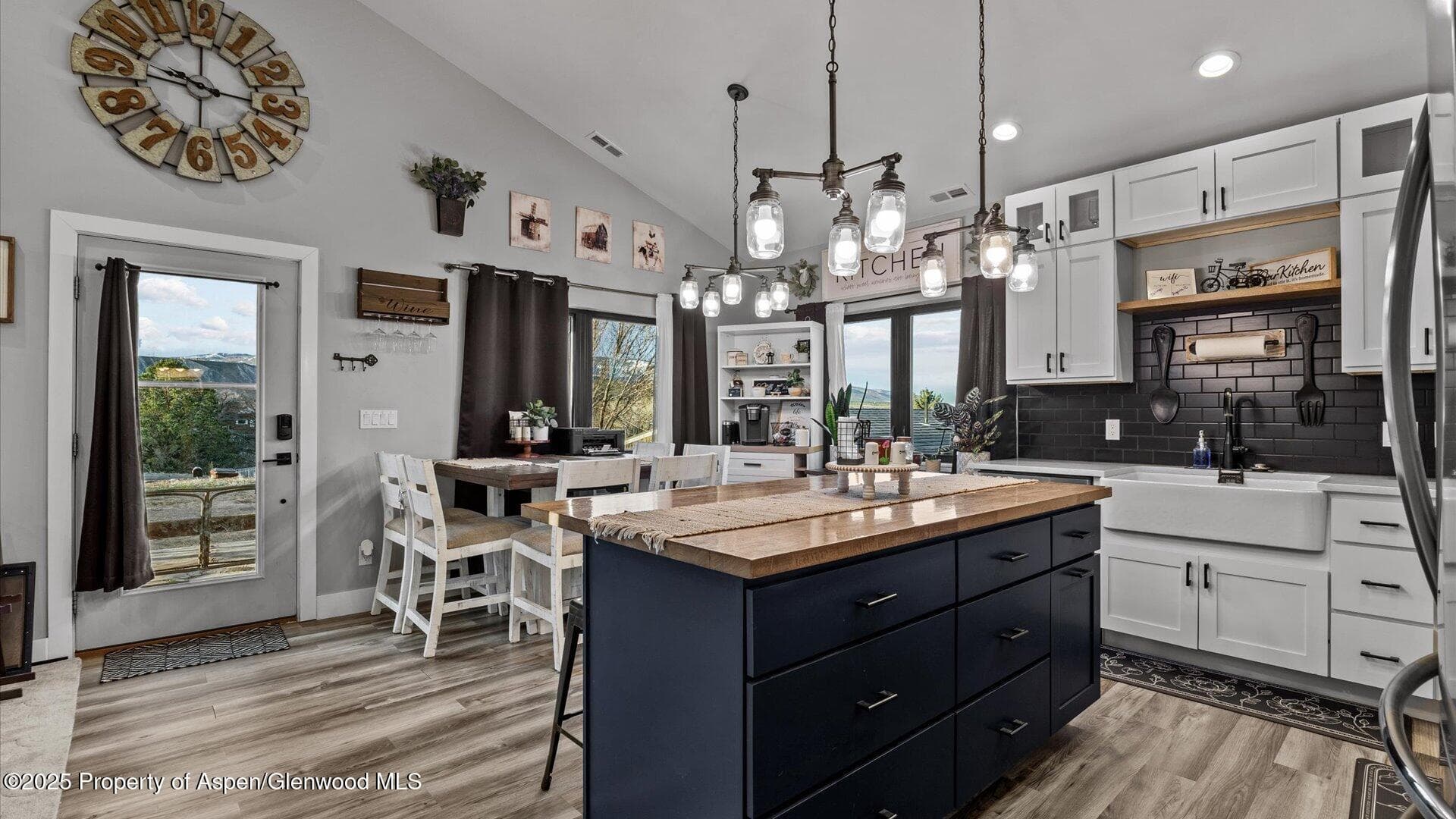 450 E 10th Street, Rifle, CO 81650 - Photo 4
