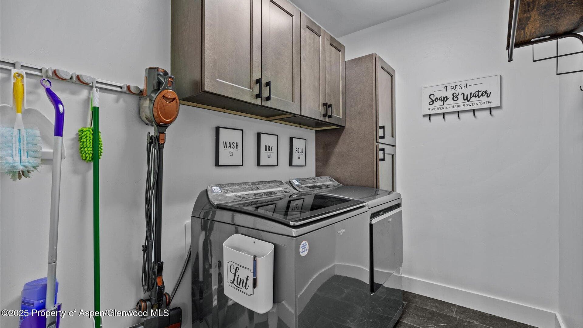 450 E 10th Street, Rifle, CO 81650 - Photo 17