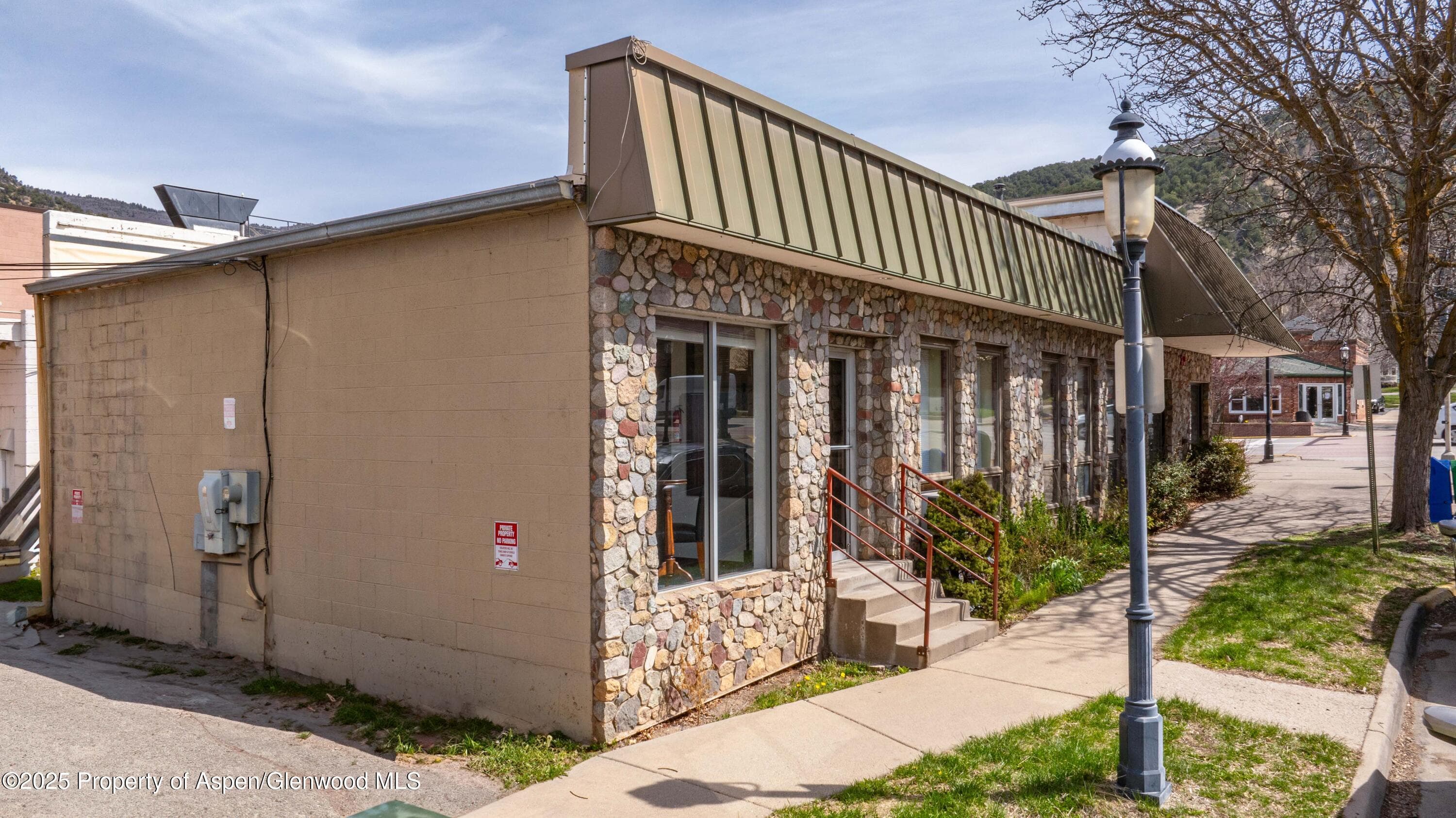 931 Grand Avenue, Glenwood Springs, CO 81601 - Photo 5