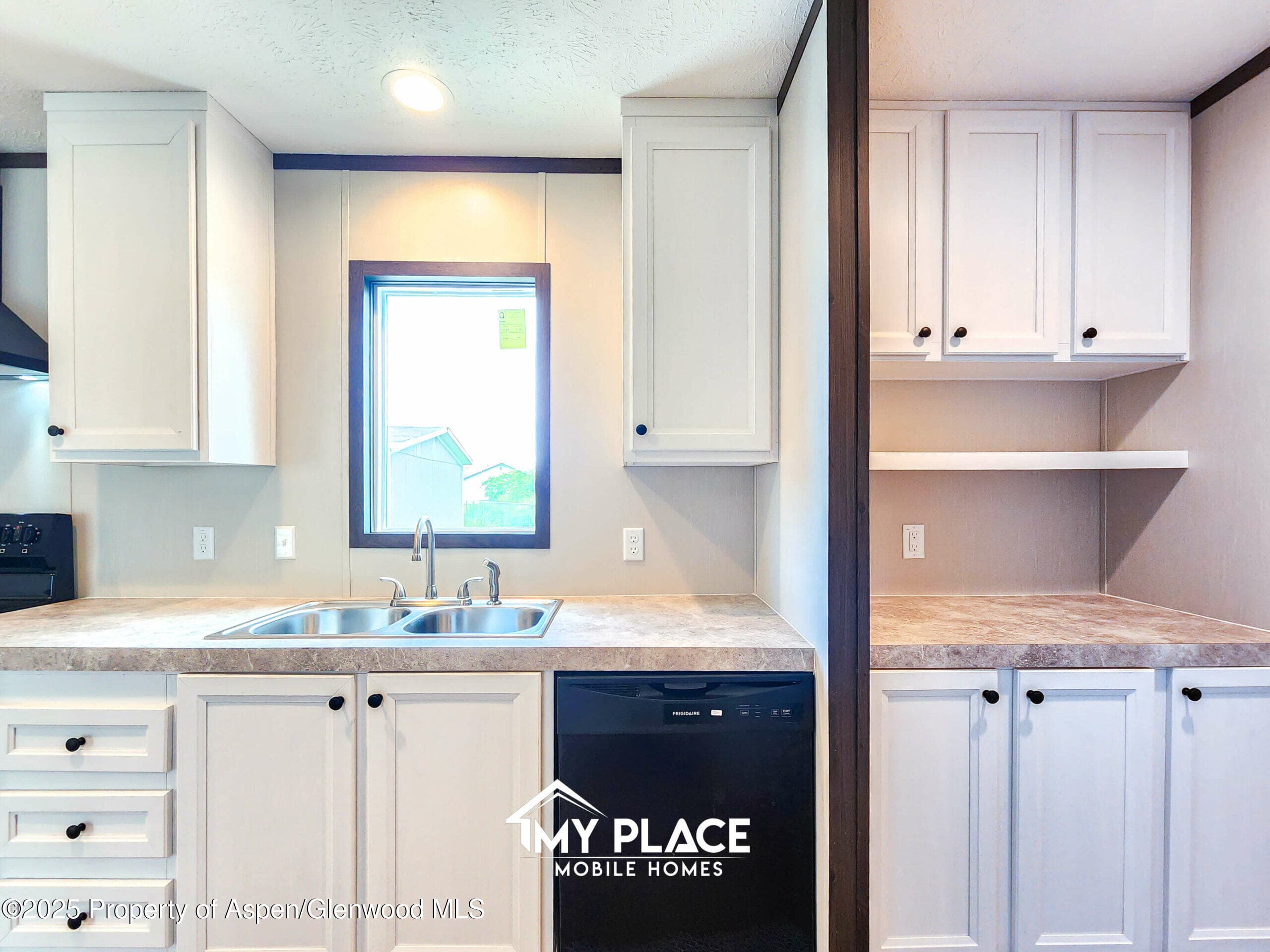 100 Silverton Court, Parachute, CO 81635 - Photo 5