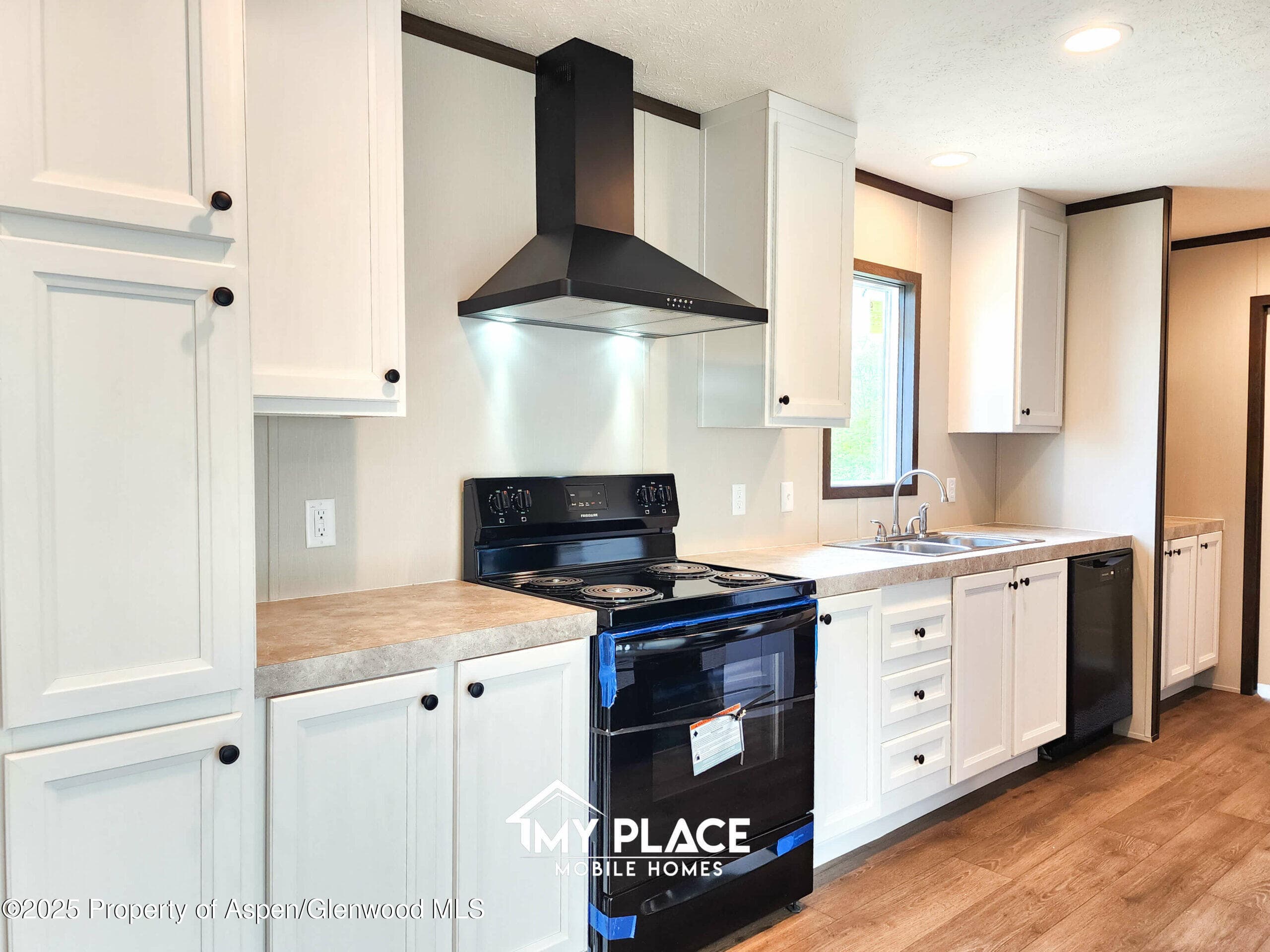 100 Silverton Court, Parachute, CO 81635 - Photo 6