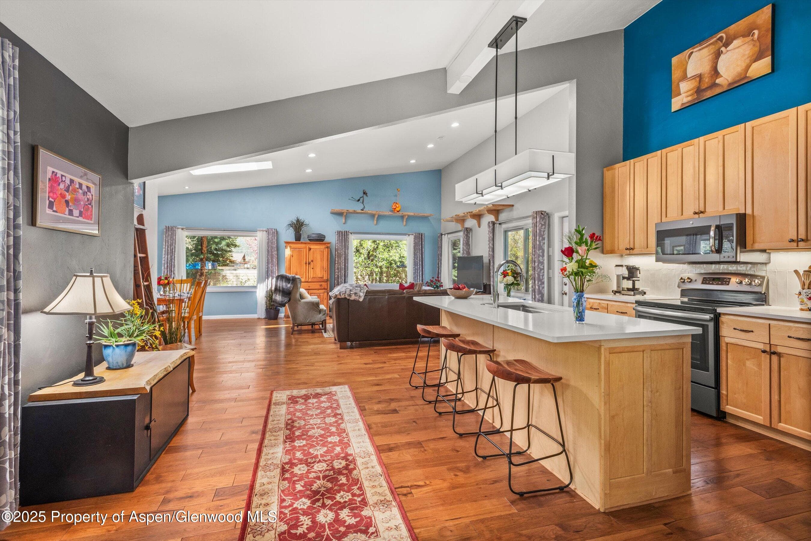 191 Navajo, Carbondale, CO 81623 - Photo 2