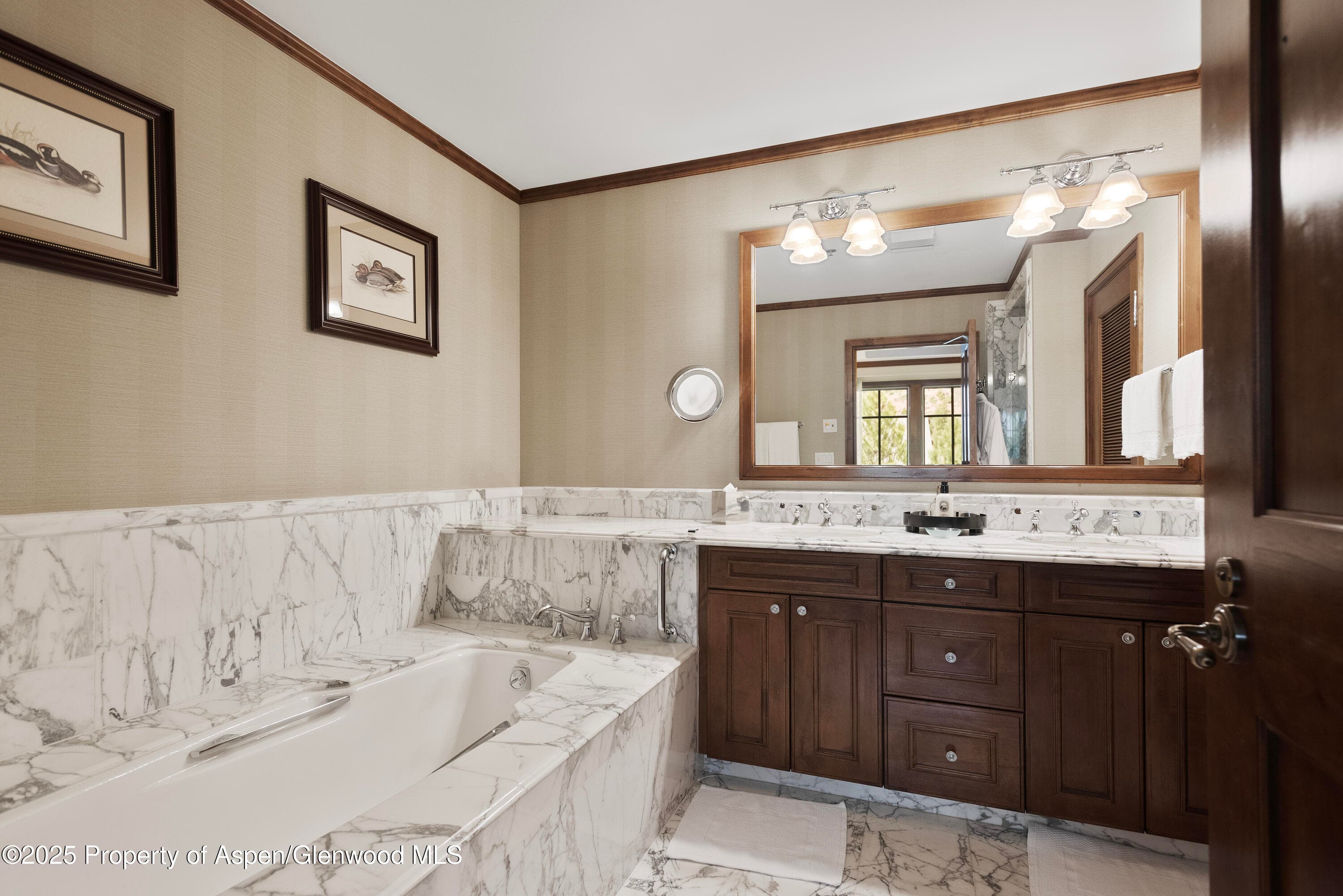 39 BOOMERANG Road 8402/Winter Interest 16, Aspen, CO 81611 - Photo 11