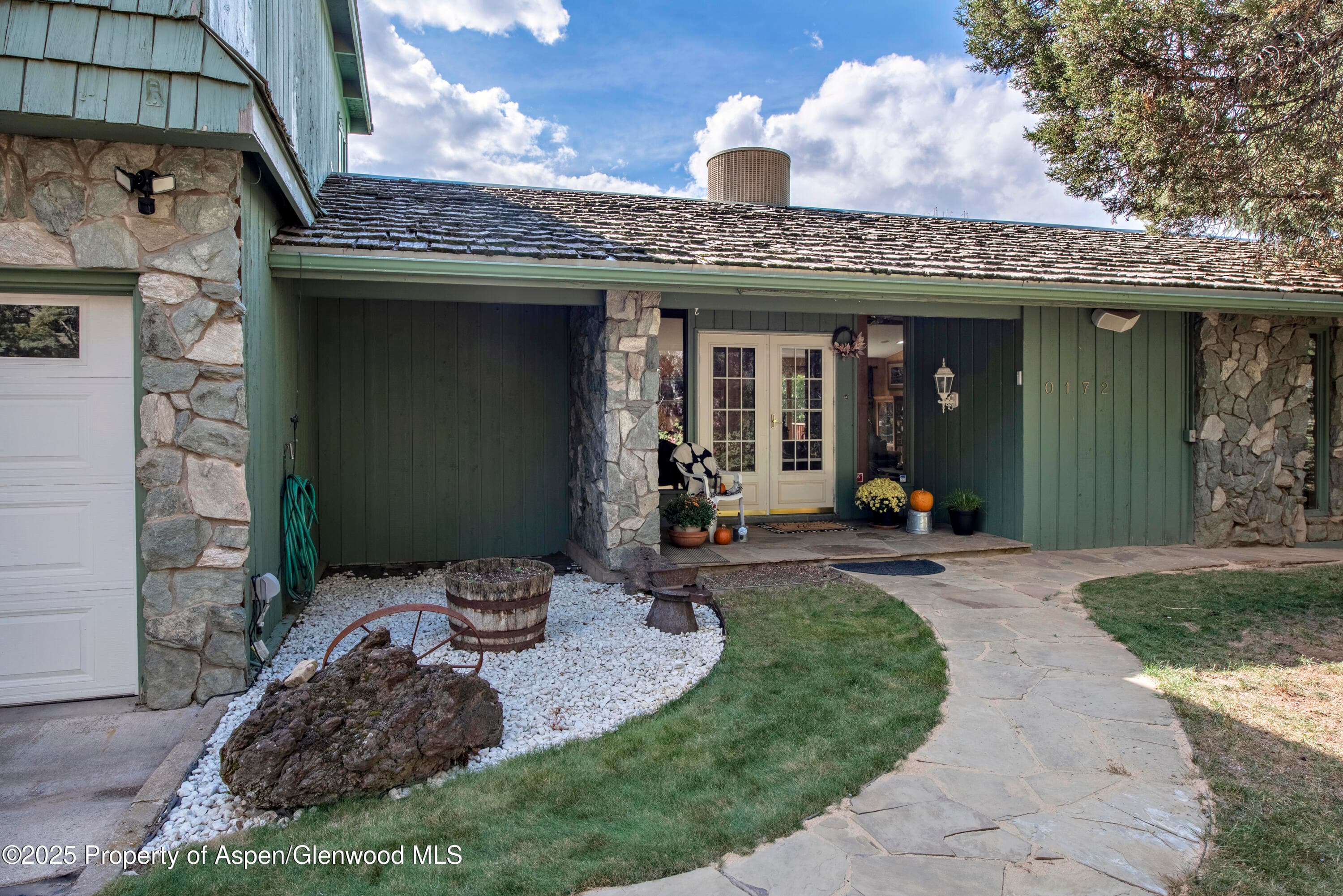 172 Sunny Acres Road, Glenwood Springs, CO 81601 - Photo 2