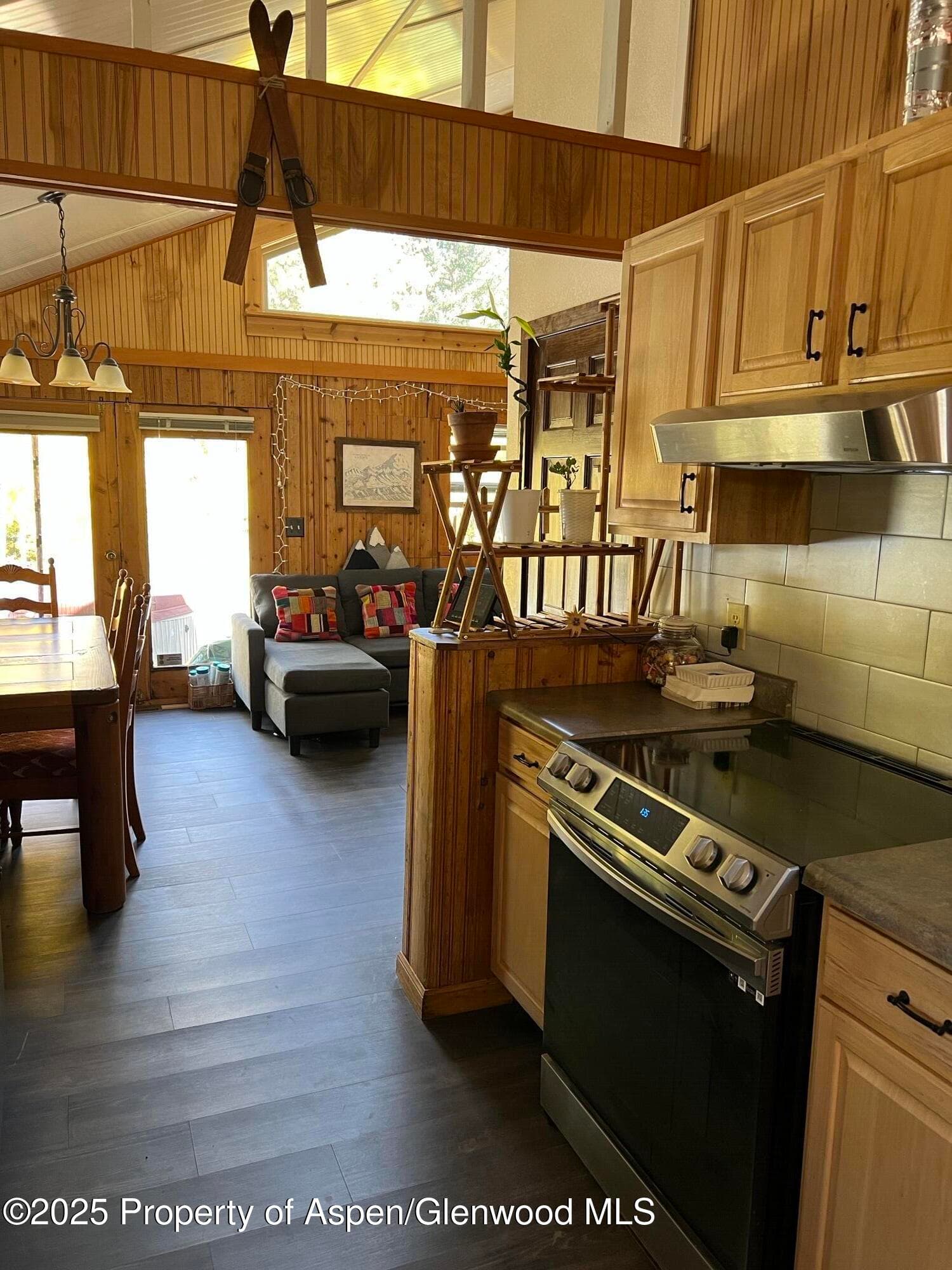Property - Photo 14