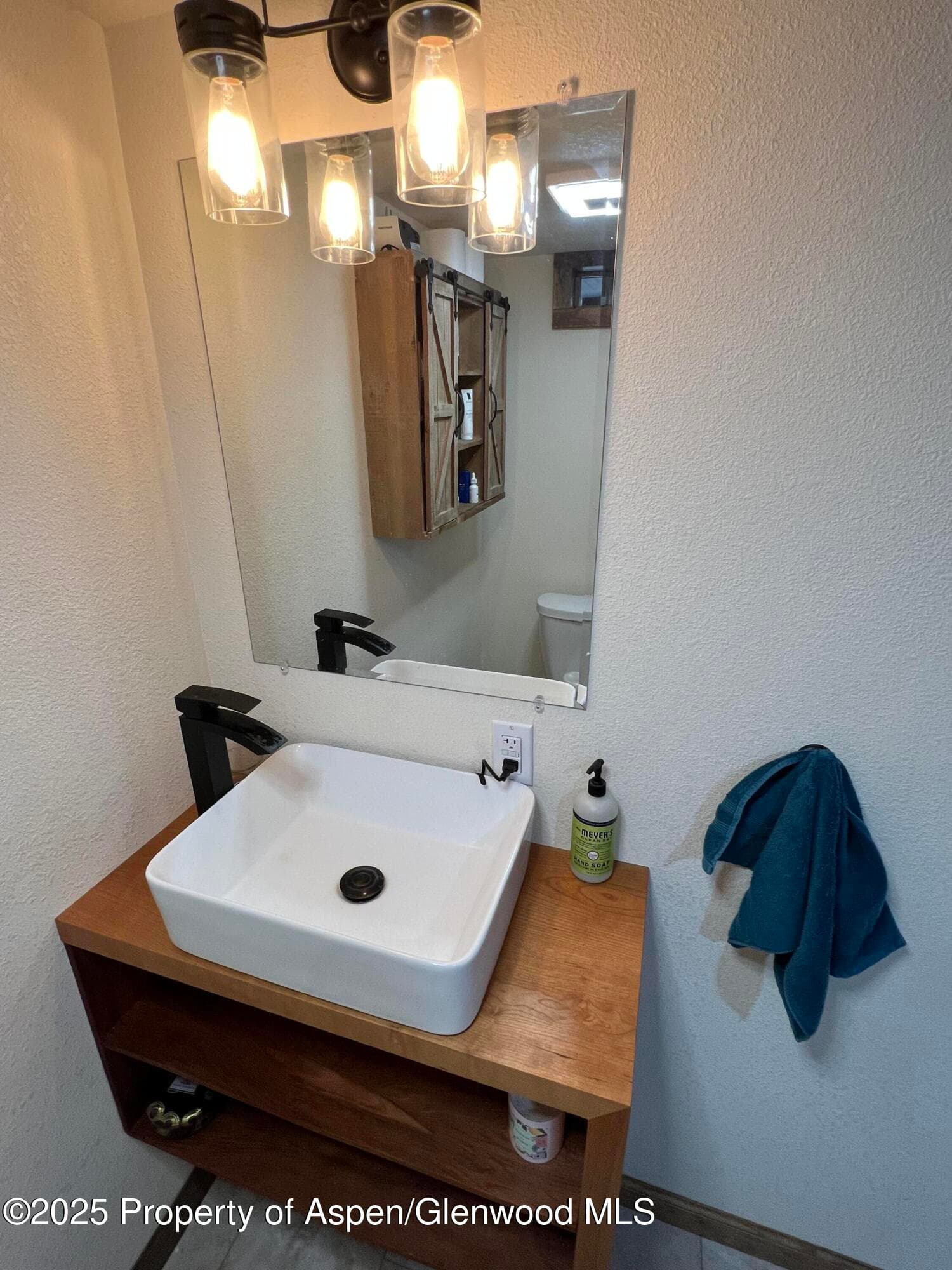 Property - Photo 23