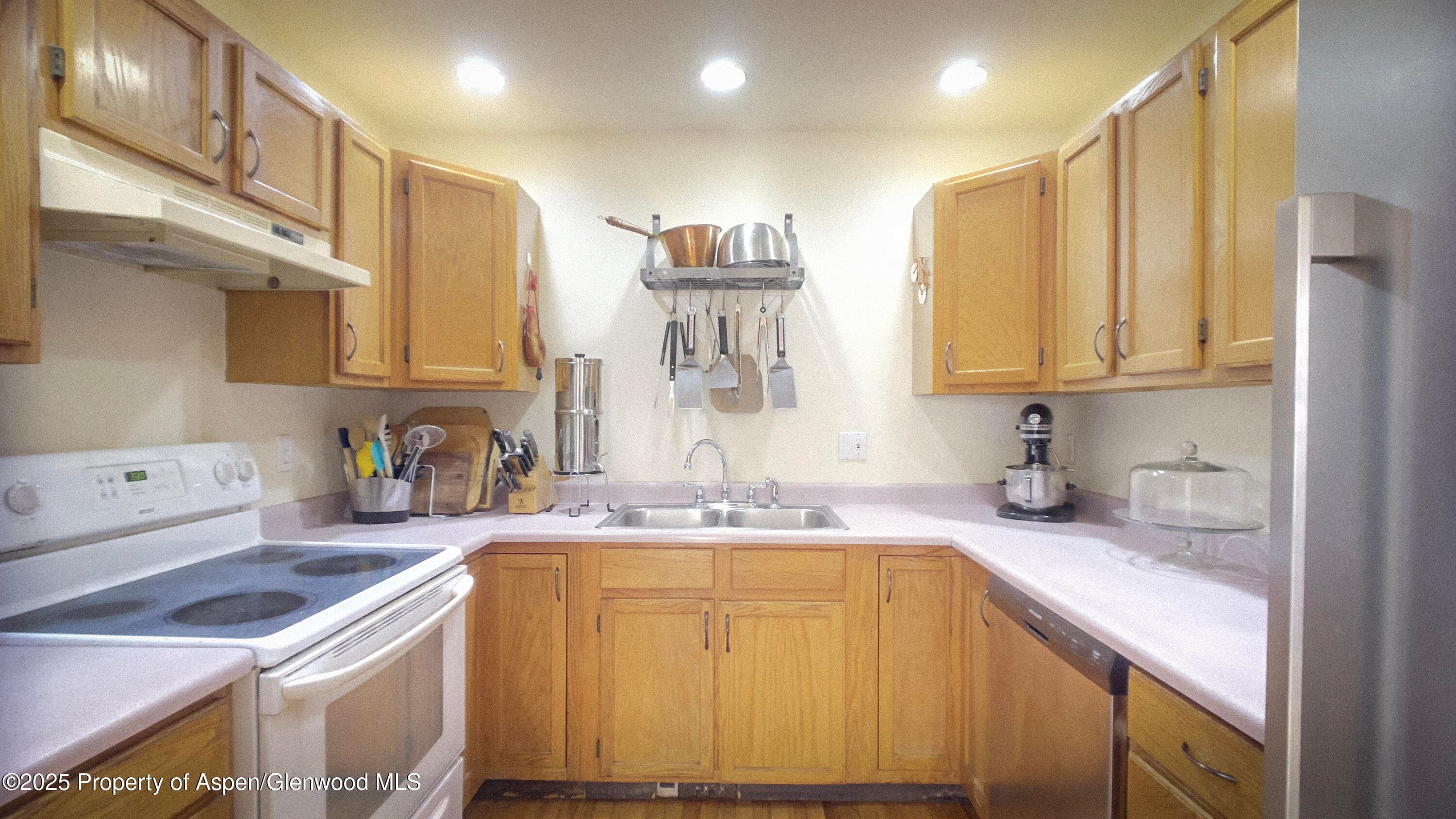 1207 Mountain Drive, Glenwood Springs, CO 81601 - Photo 29