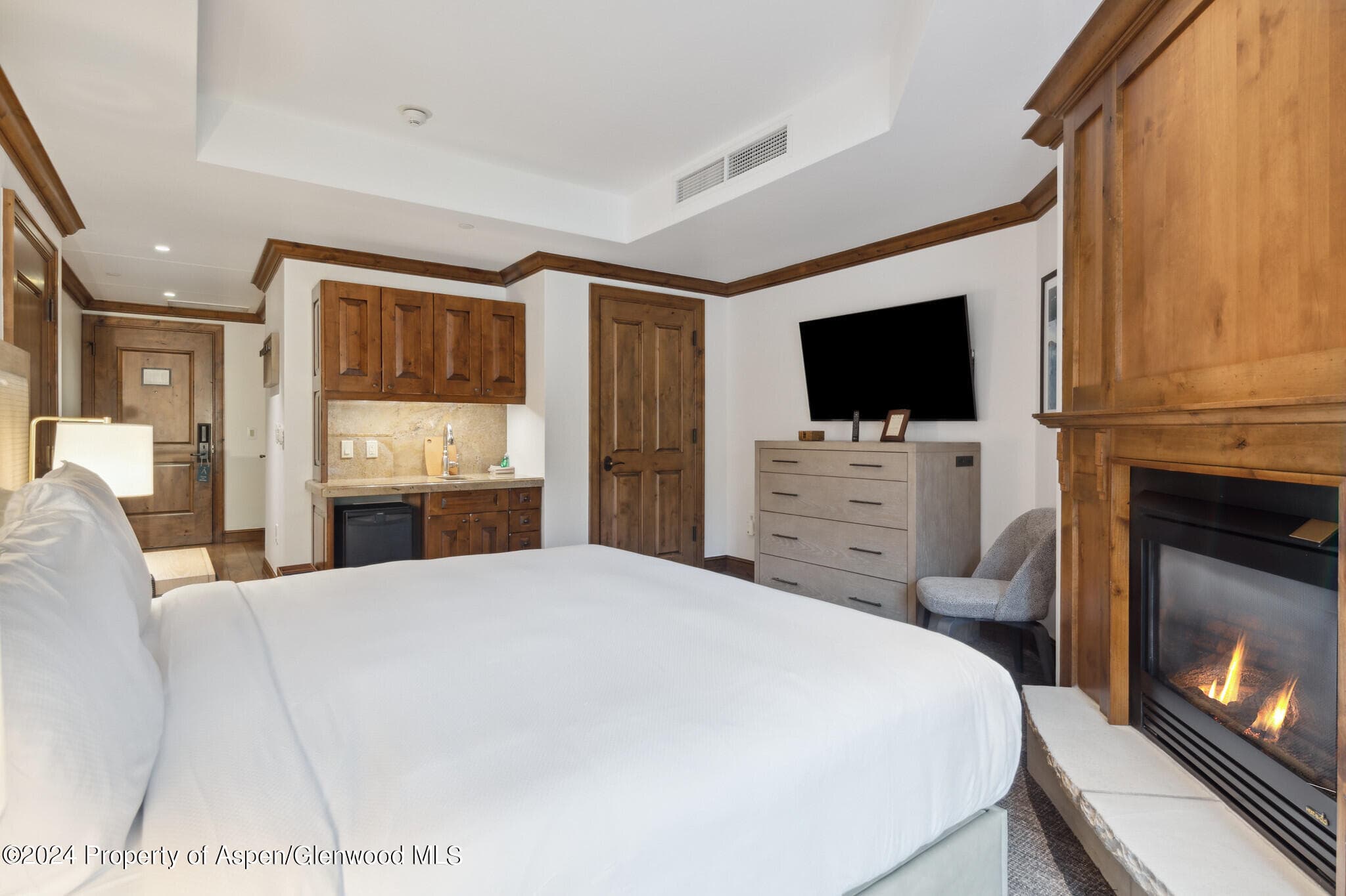 415 E Dean St, Unit 22, Week 26, Aspen, CO 81611 - Photo 16