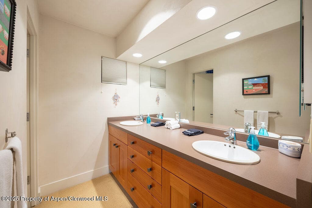 109 Neale Avenue, Aspen, CO 81611 - Photo 31