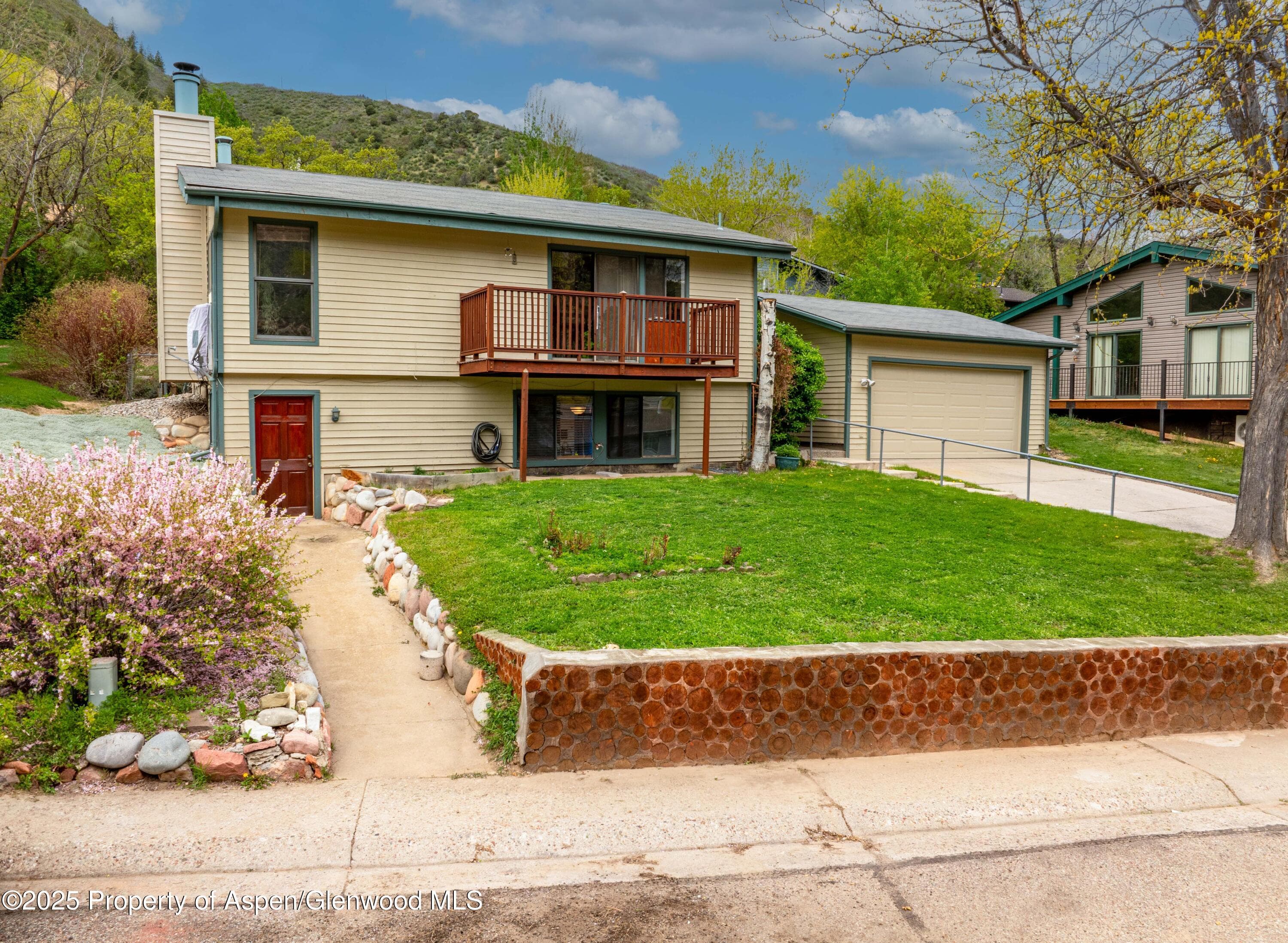 1309 Riverview Avenue, Glenwood Springs, CO 81601 - Photo 2