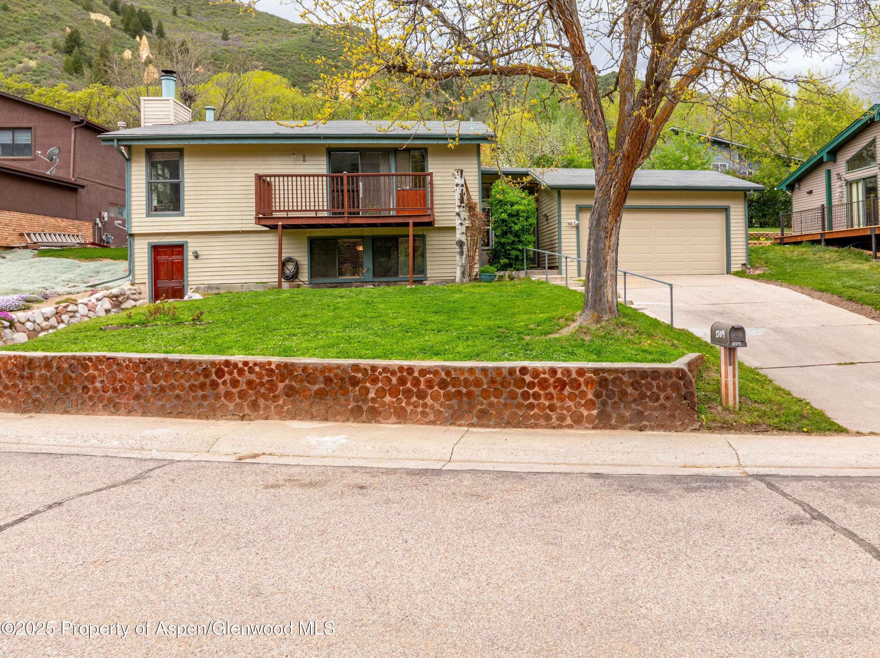 1309 Riverview Avenue, Glenwood Springs, CO 81601 - Photo 1