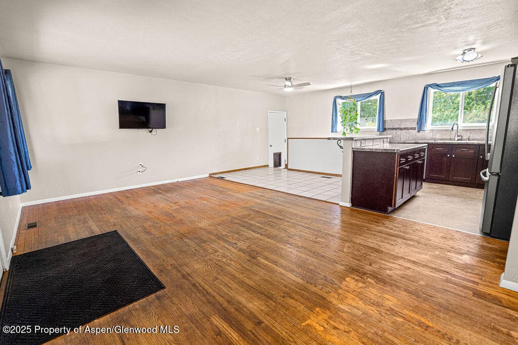 801 Steele Street, Craig, CO 81625 - Photo 4