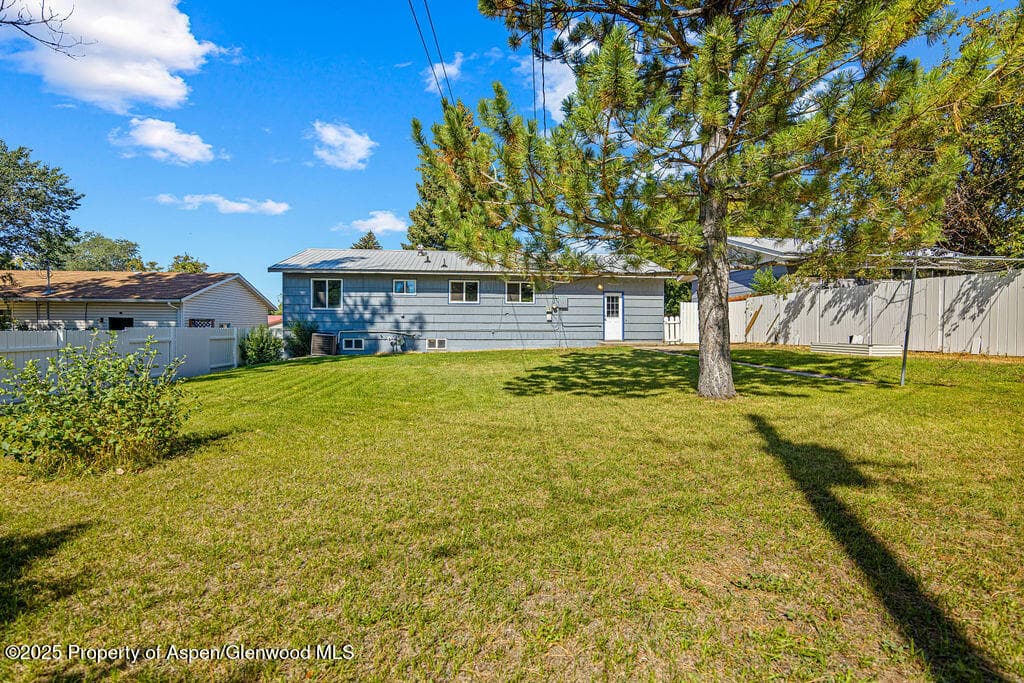801 Steele Street, Craig, CO 81625 - Photo 30