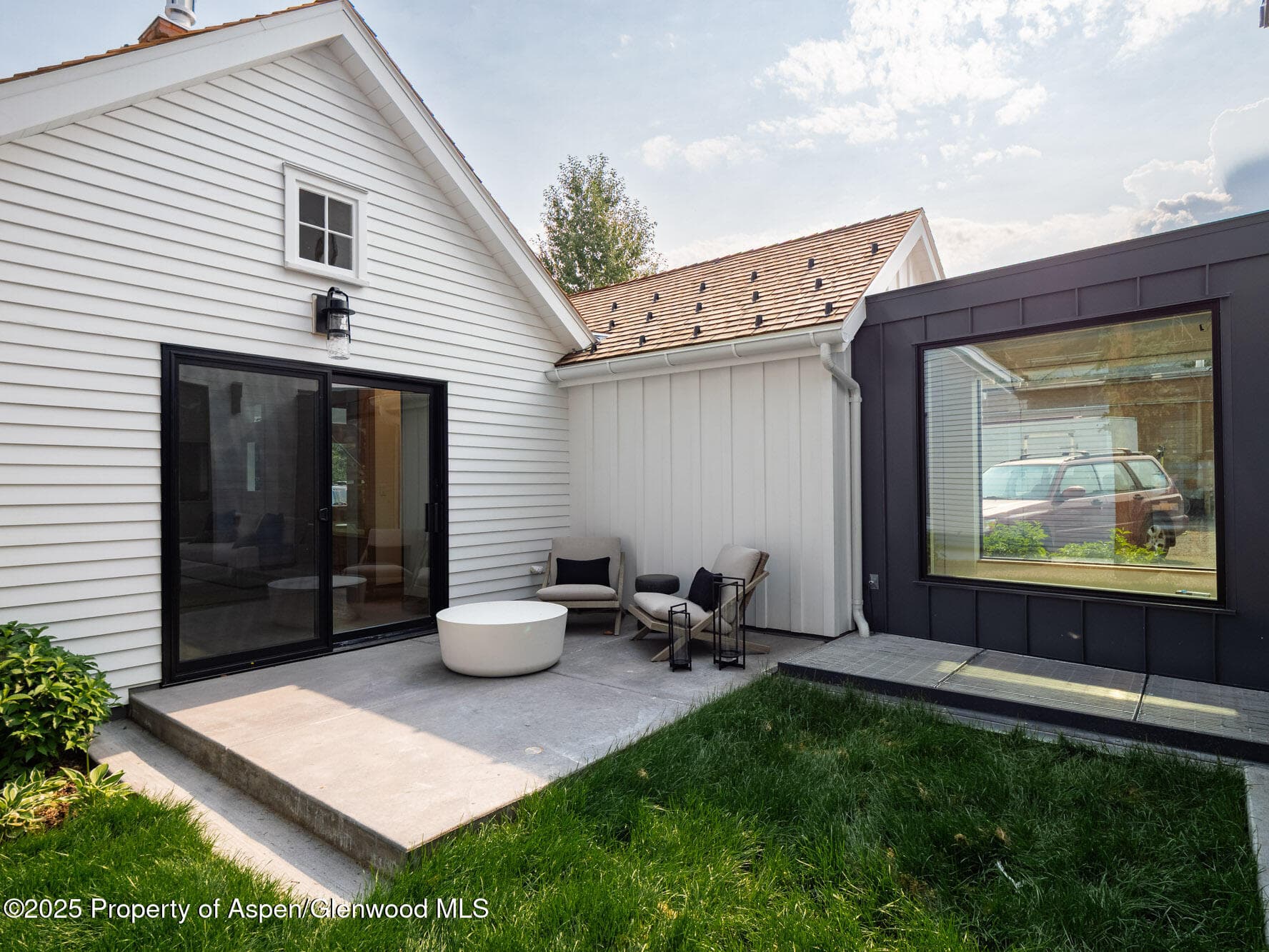227 E Main Street, Aspen, CO 81611 - Photo 13